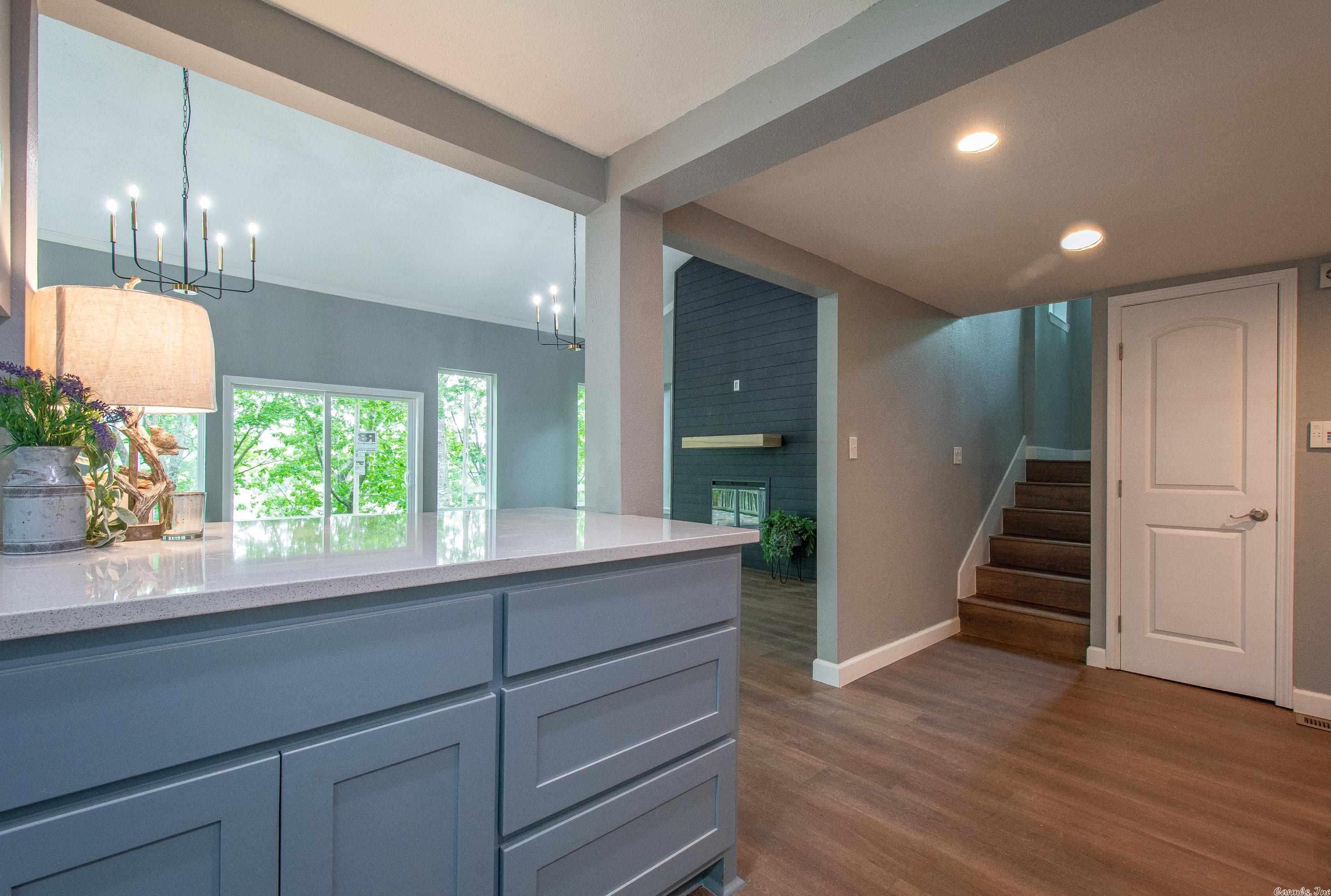 BRUSHY LAKE - Residential