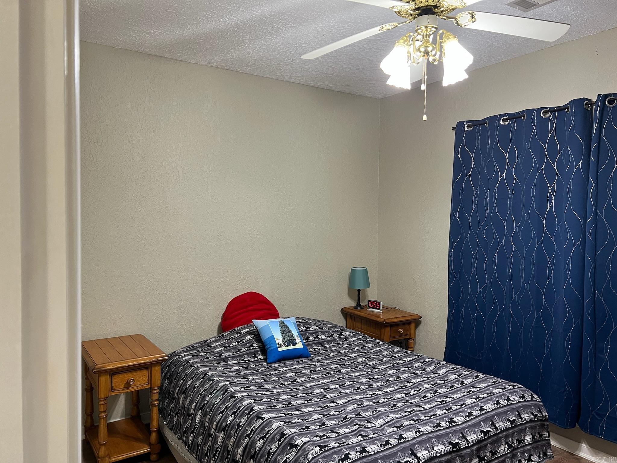 MEADOWBROOK ADDN - Residential