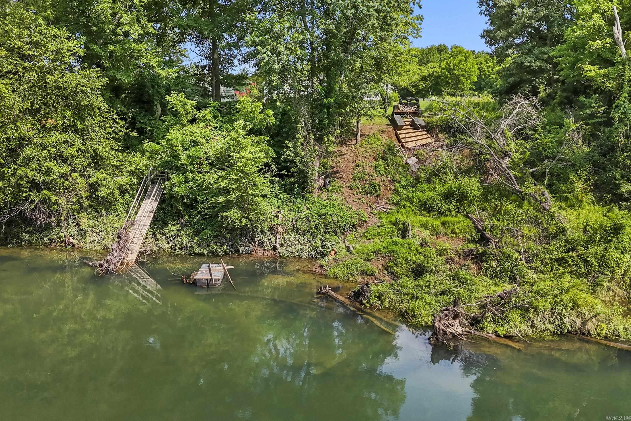 RAINTREE VALLEY - Residential