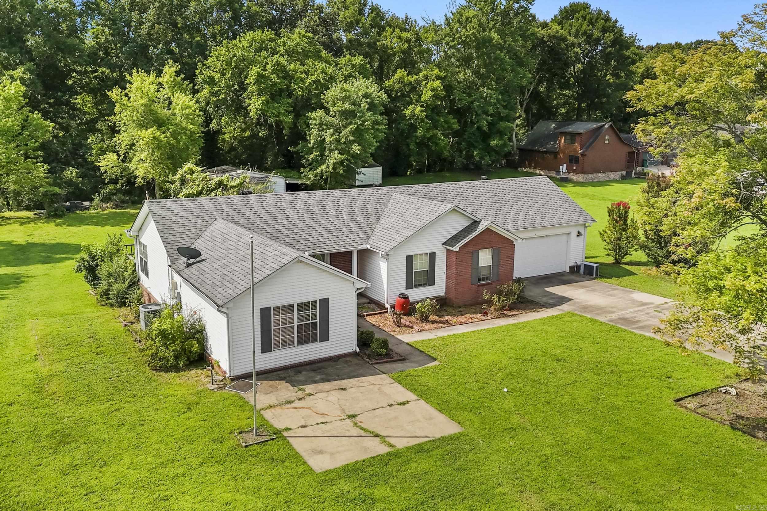 RAINTREE VALLEY - Residential
