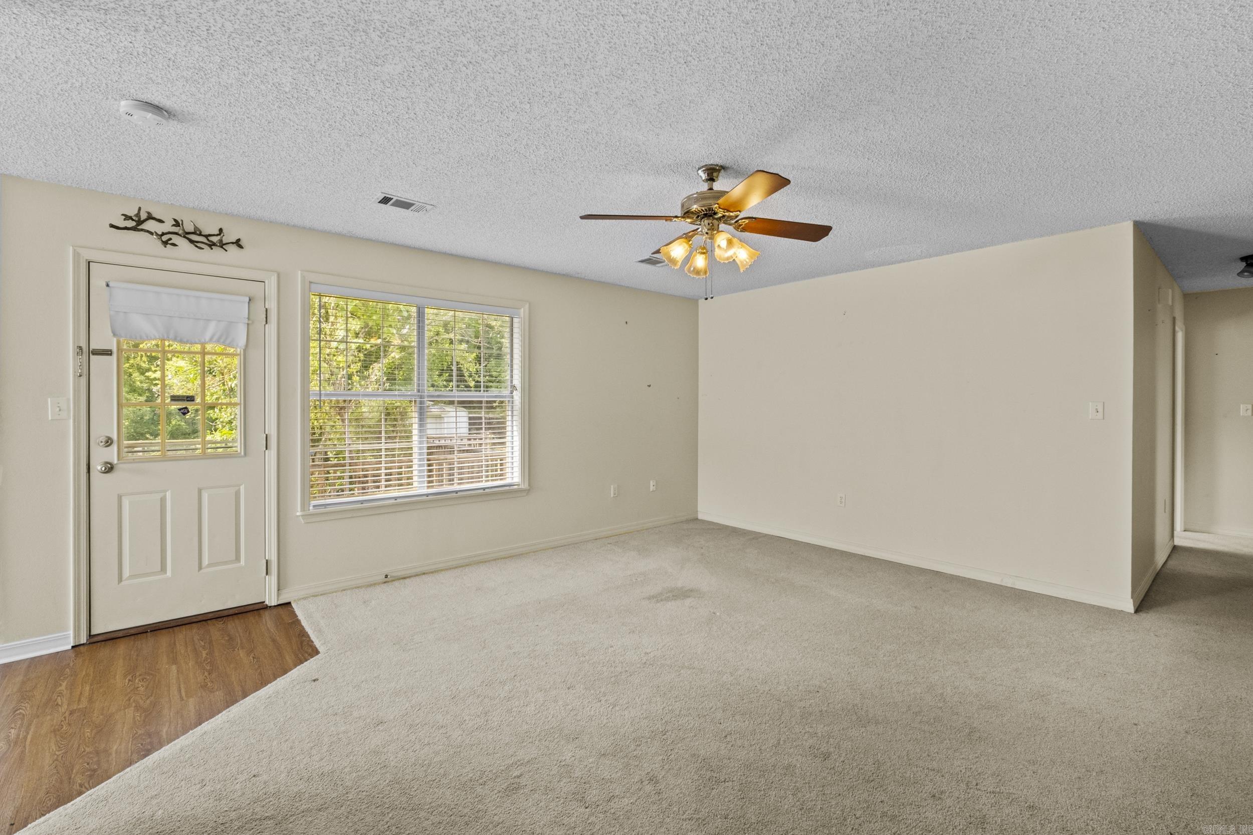 RAINTREE VALLEY - Residential