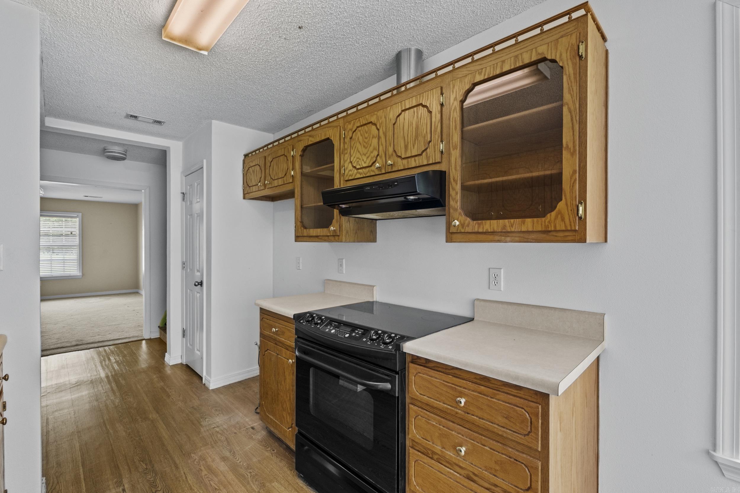 RAINTREE VALLEY - Residential