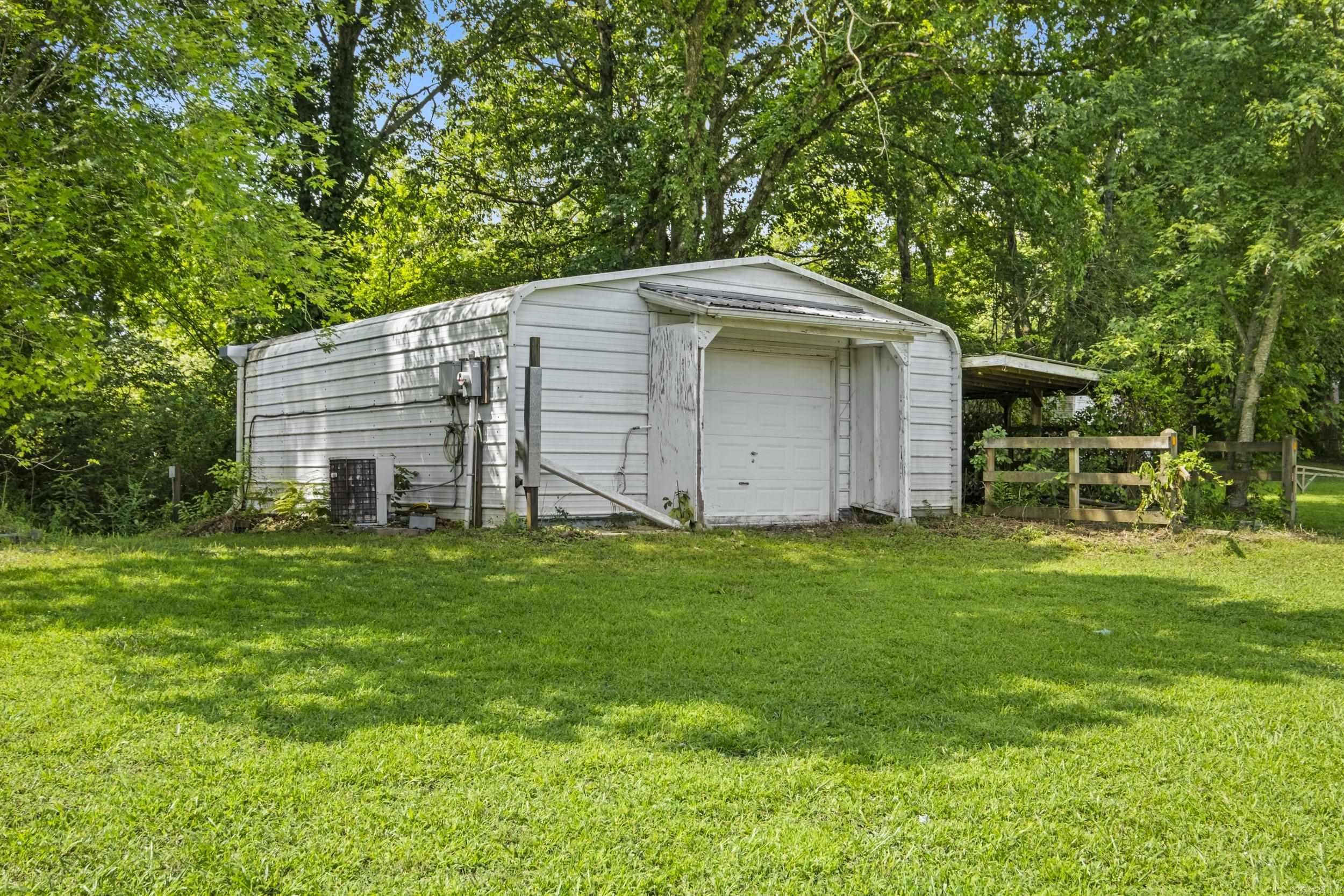 RAINTREE VALLEY - Residential