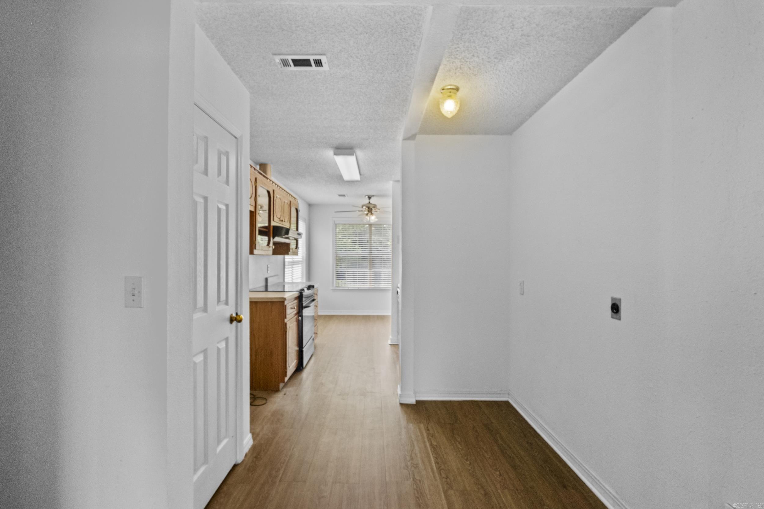 RAINTREE VALLEY - Residential