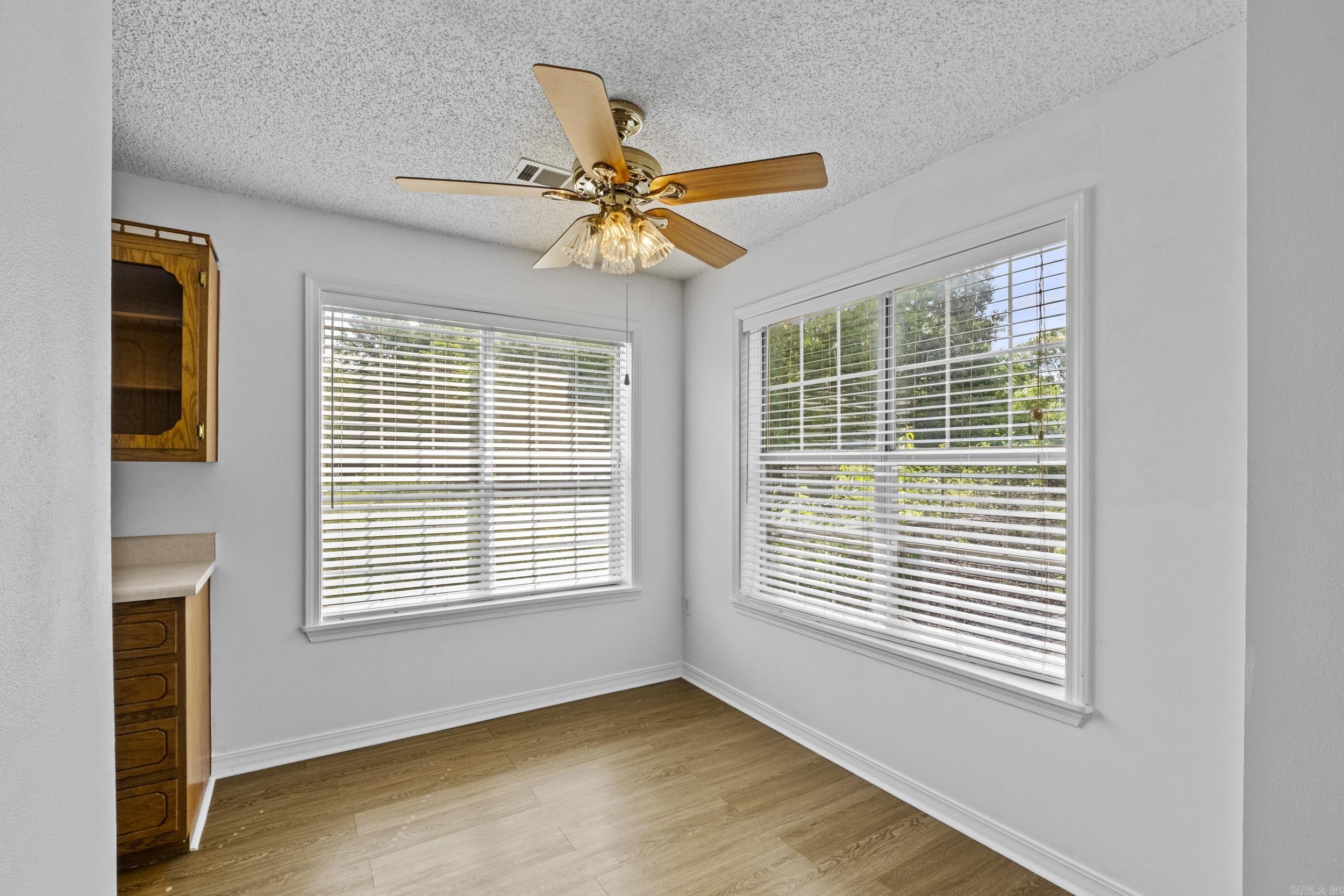 RAINTREE VALLEY - Residential