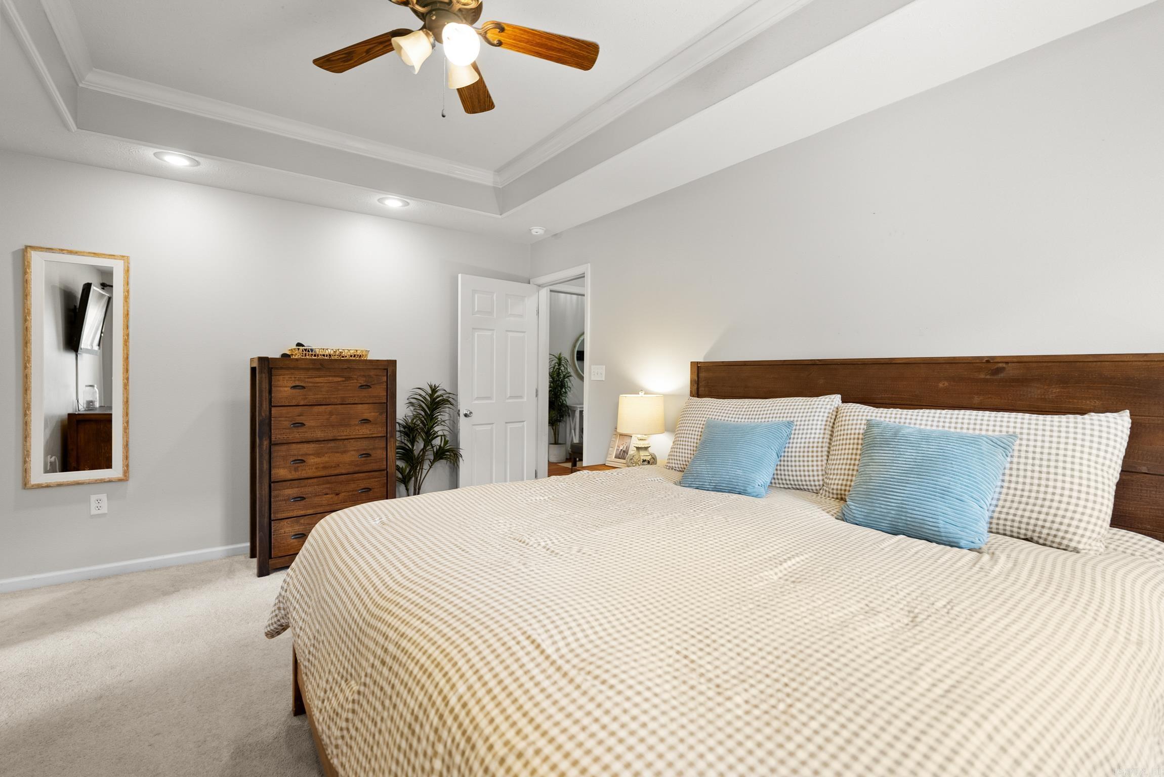 FREDERICK PLACE - Residential