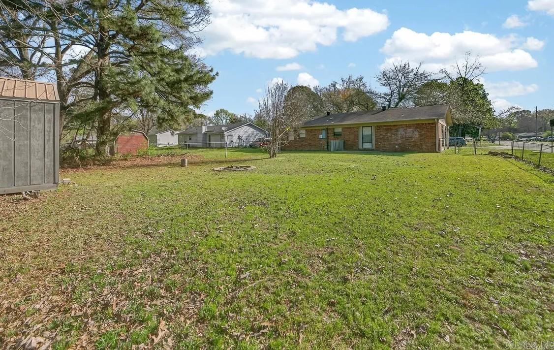 MEADOW LARK SUB - Residential