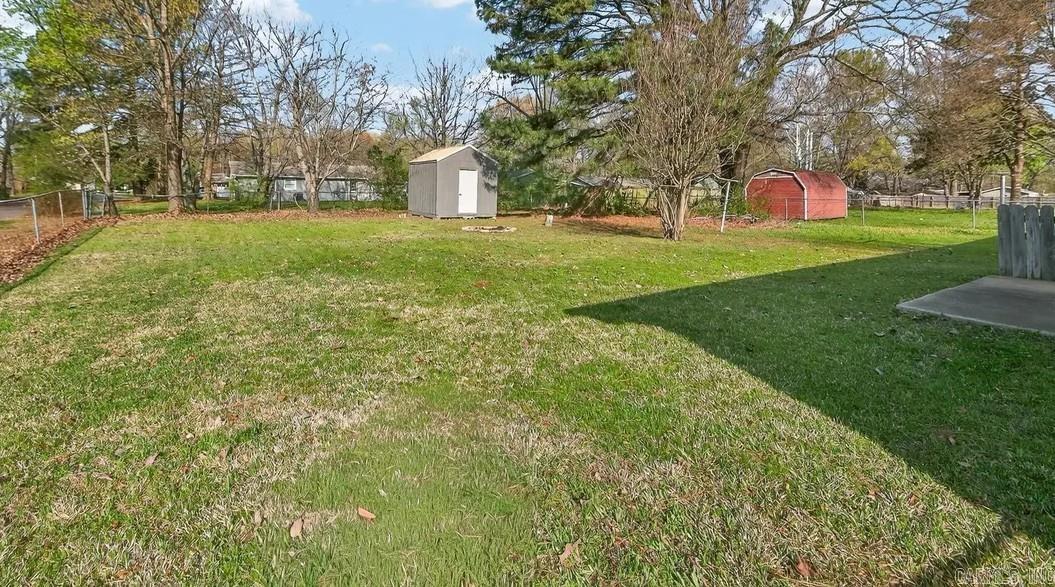 MEADOW LARK SUB - Residential