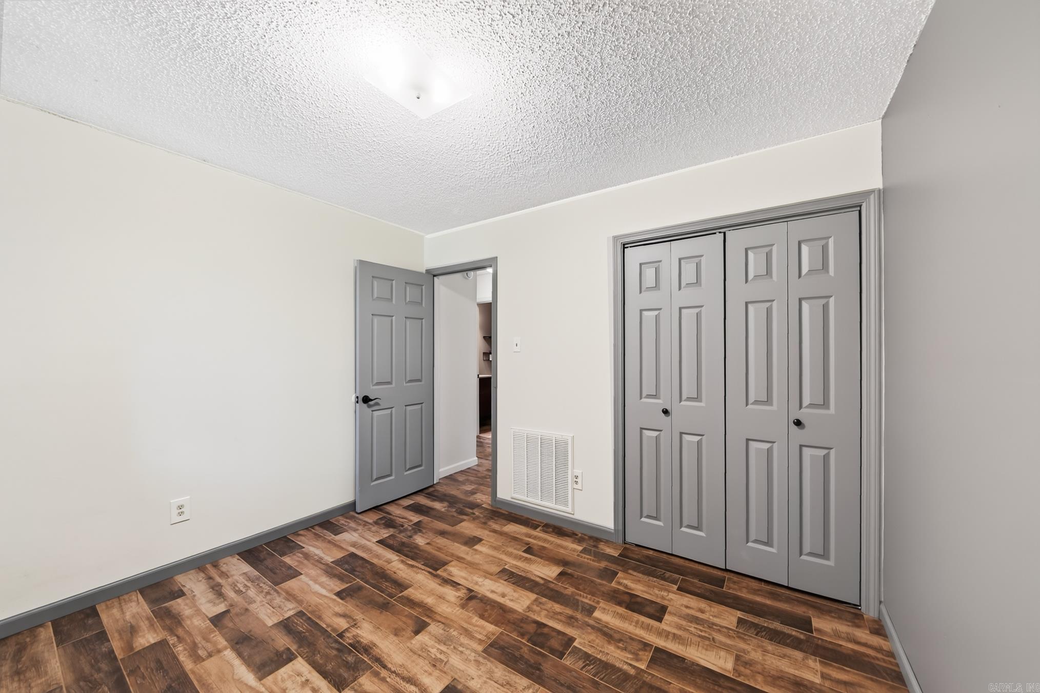 PARKVIEW - Residential