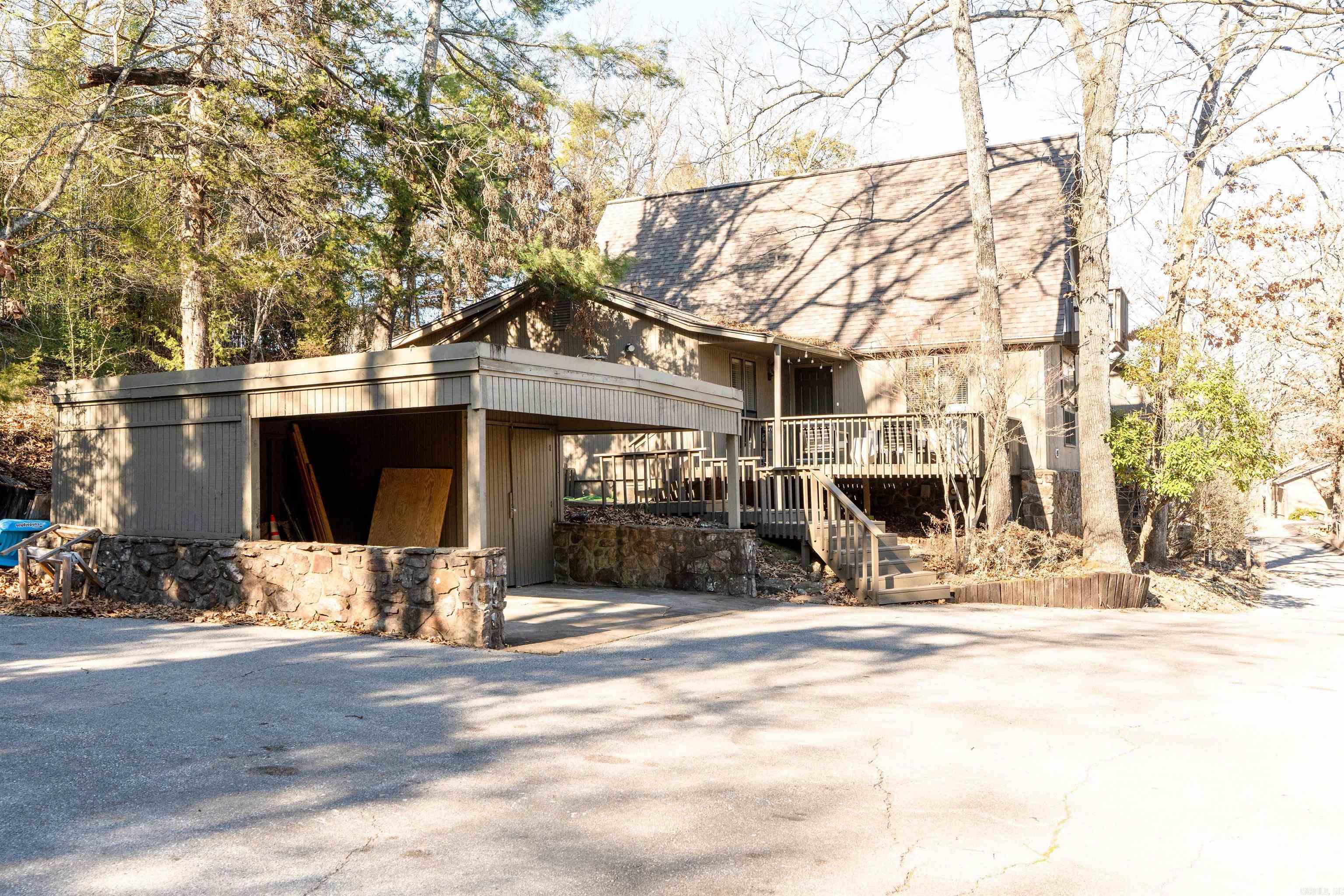 Eden Isle - 3-bedroom condo with 2 ADDITIONAL sleeping areas!  Located very close to the Red Apple Inn, this rare, 3-bedroom (almost completely furnished) condo has a large master bedroom on the main level, large deck for grilling and socializing, covered parking and much more!  Very nicely furnished and ready to go!!