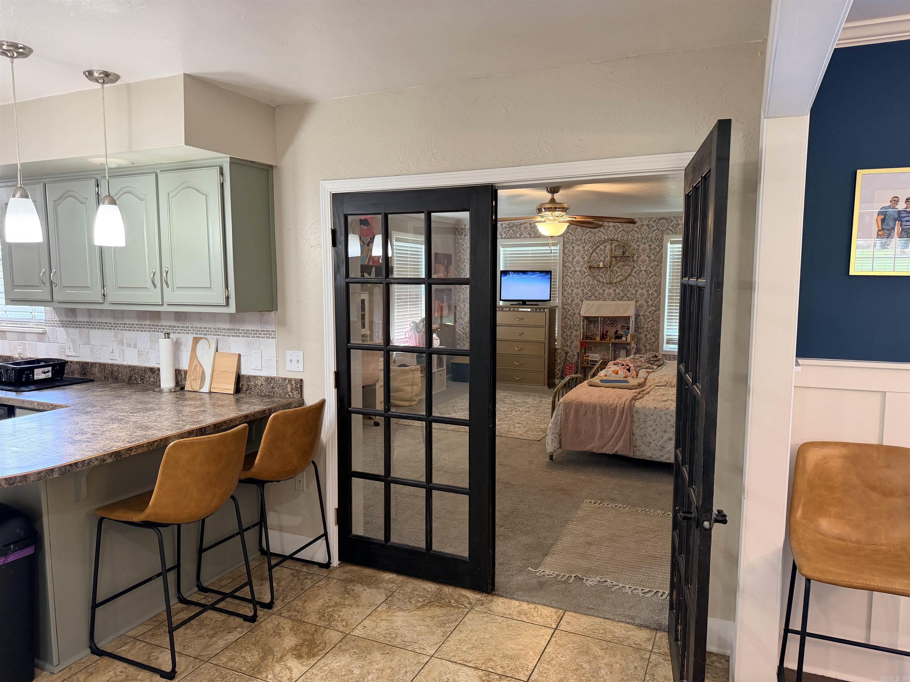M&B PIGGOTT 2-20-8 - Residential