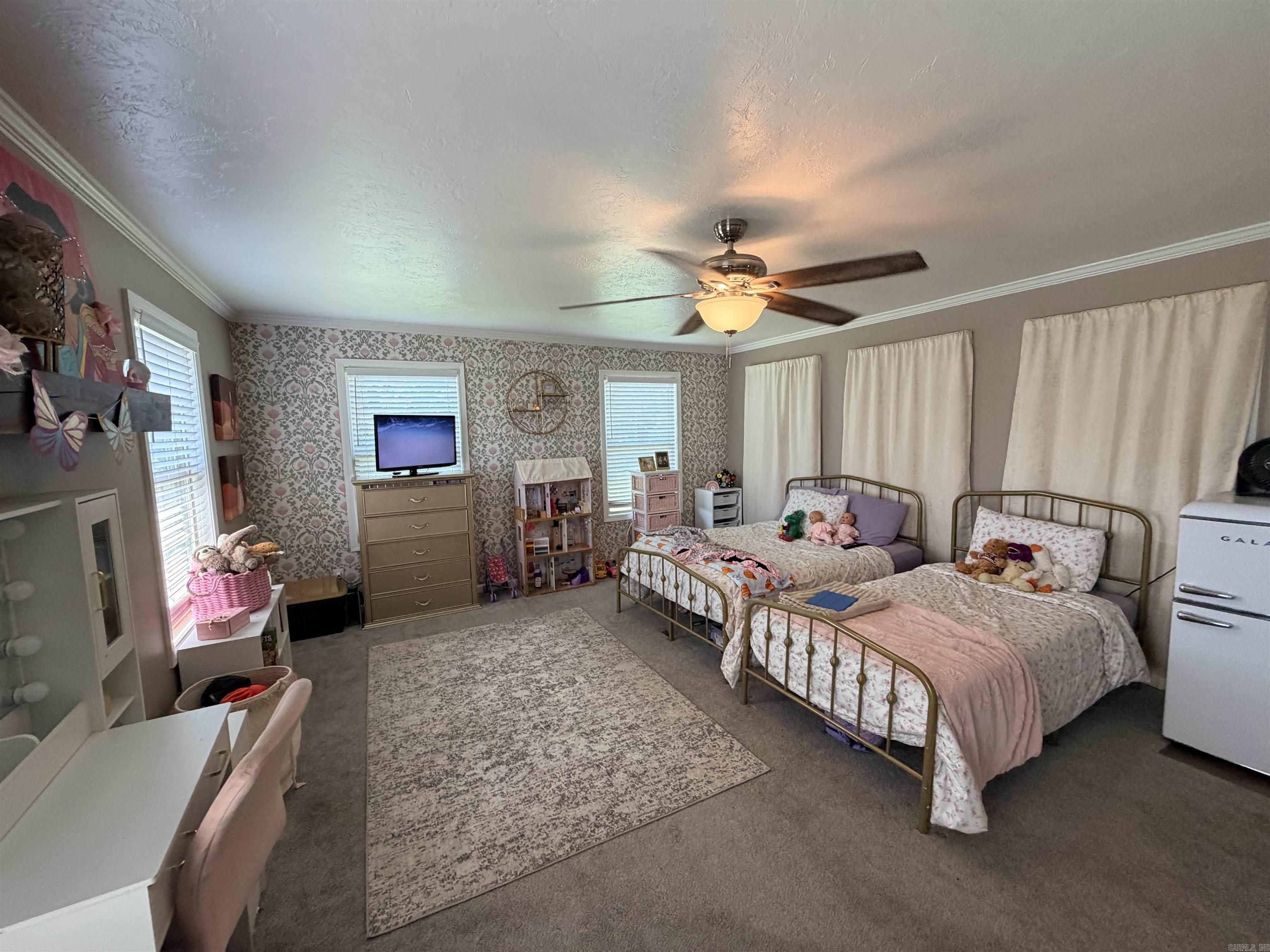 M&B PIGGOTT 2-20-8 - Residential
