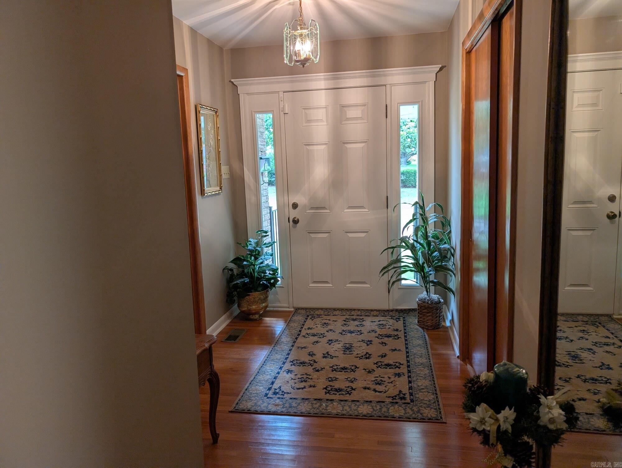 YANCY - Residential