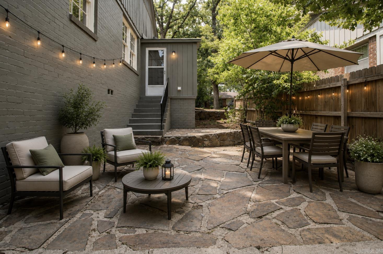 CHERRY & COX - Residential