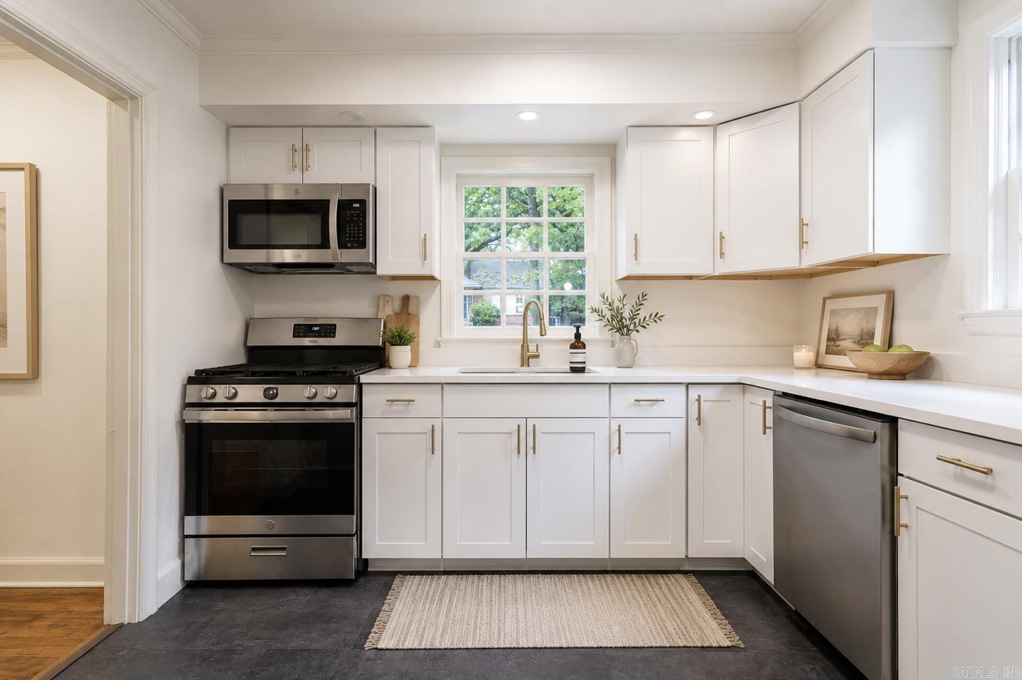 CHERRY & COX - Residential