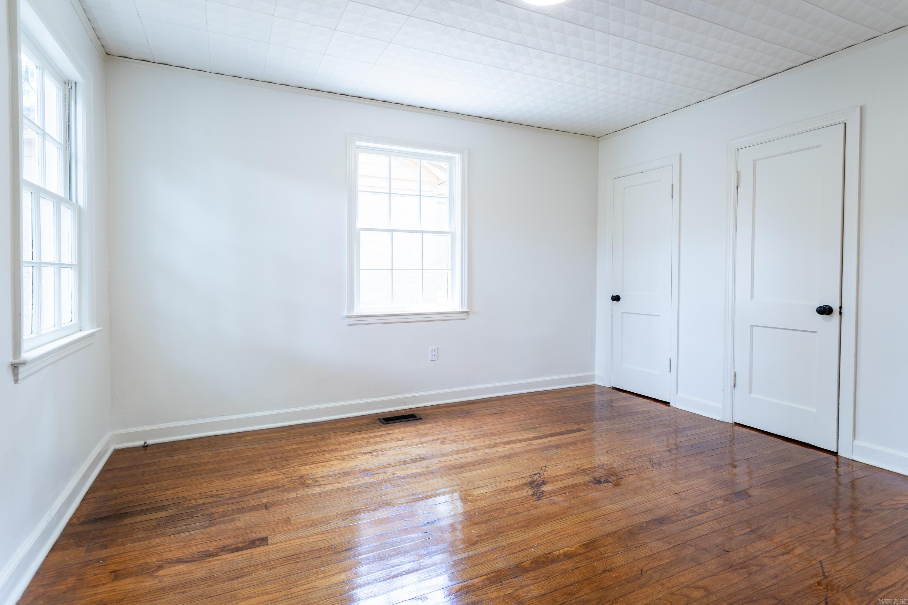CHERRY & COX - Residential