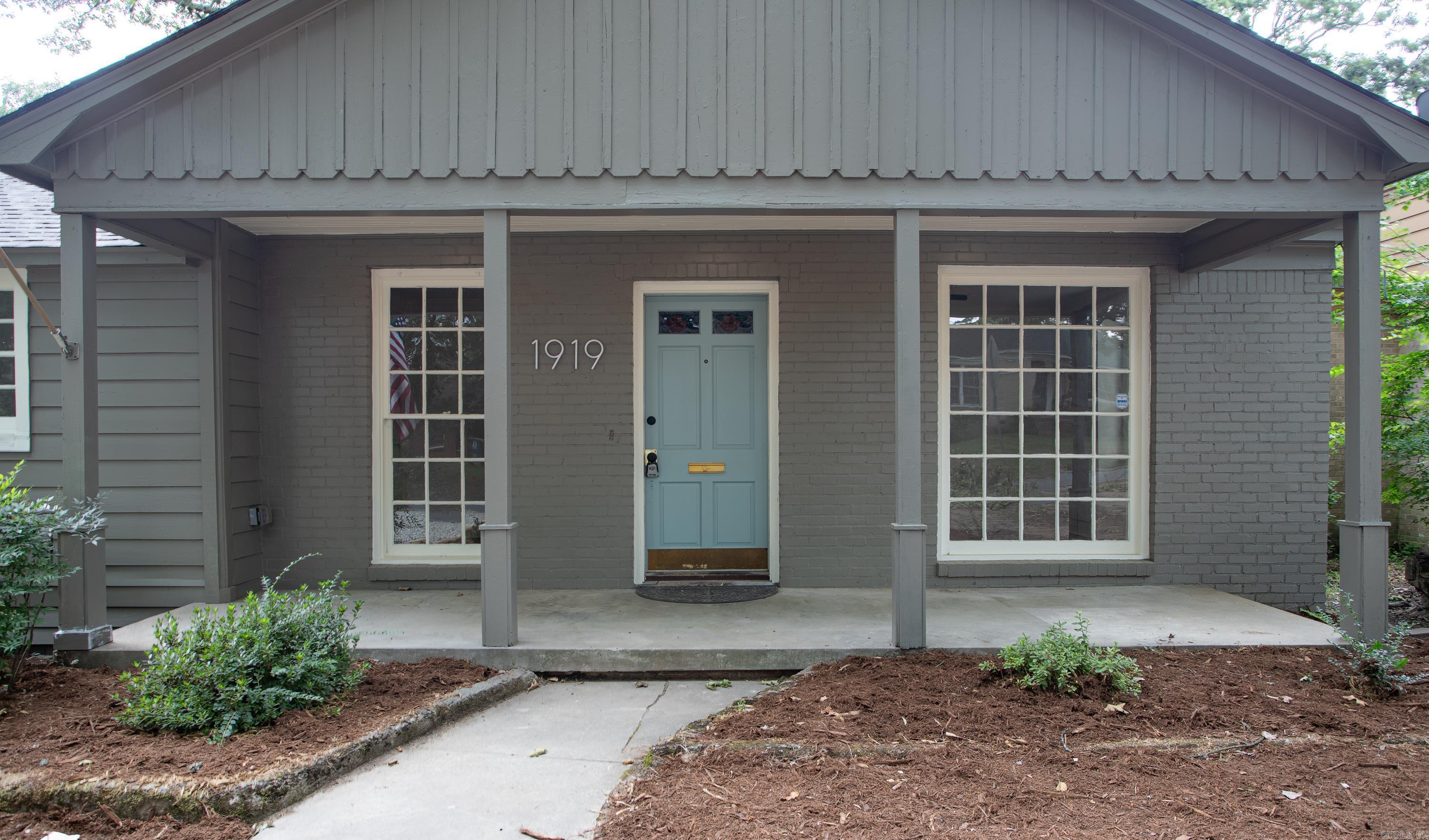 CHERRY & COX - Residential