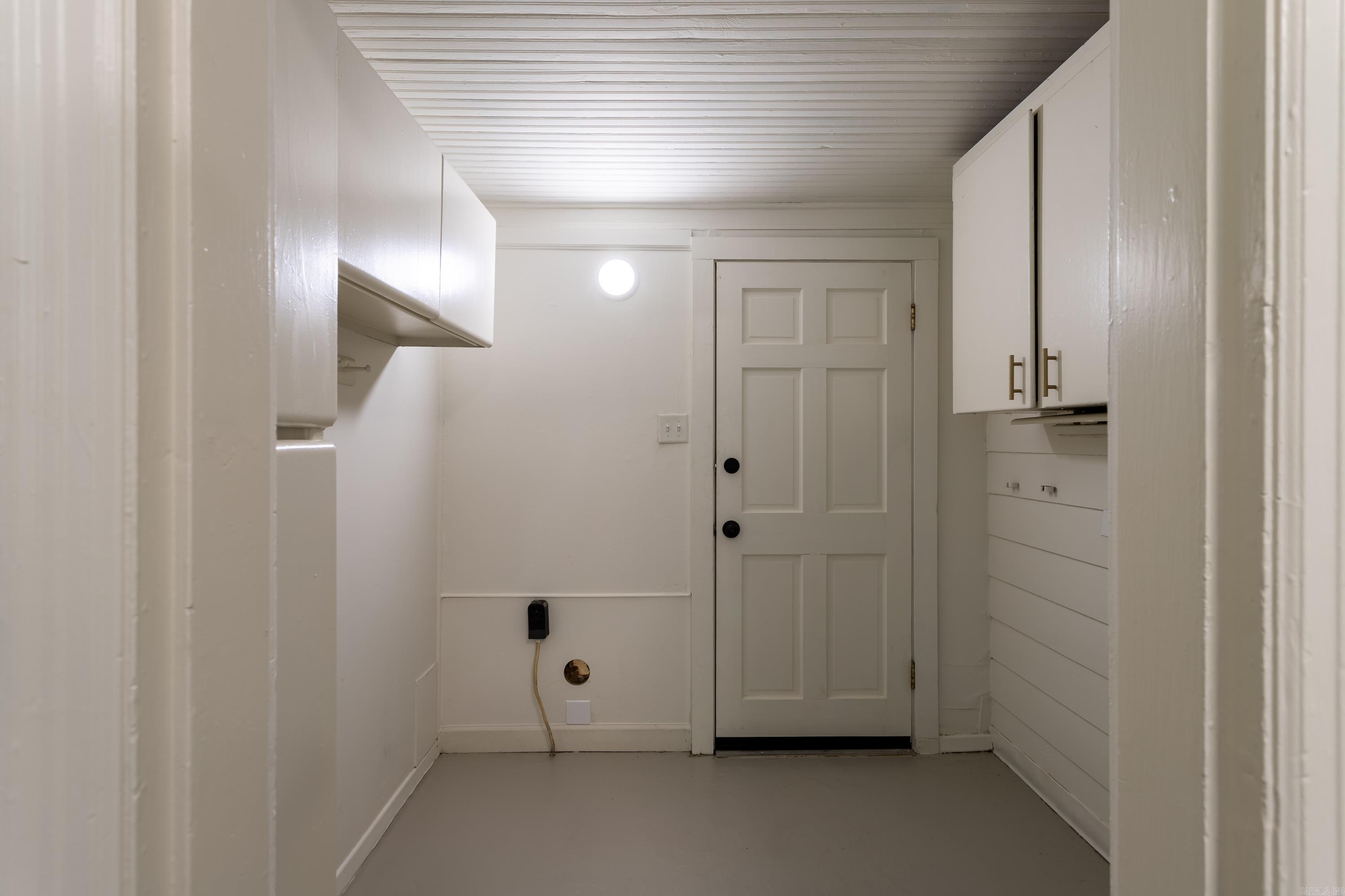 CHERRY & COX - Residential
