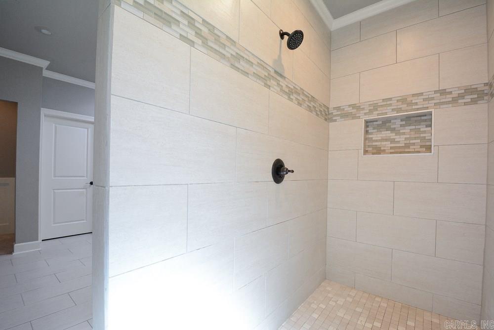 CHENAL VALLEY "MIRAMAR PLACE" - Residential
