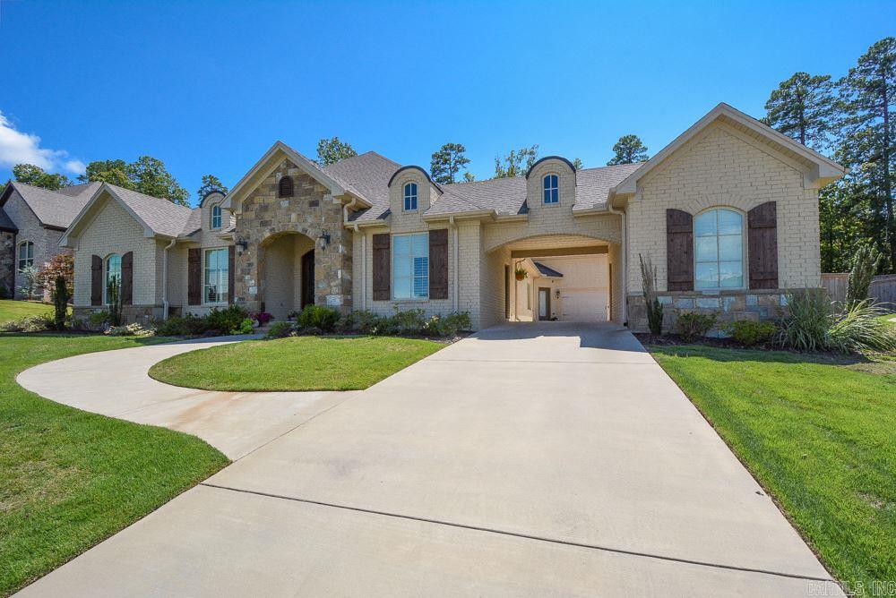 CHENAL VALLEY "MIRAMAR PLACE" - Residential