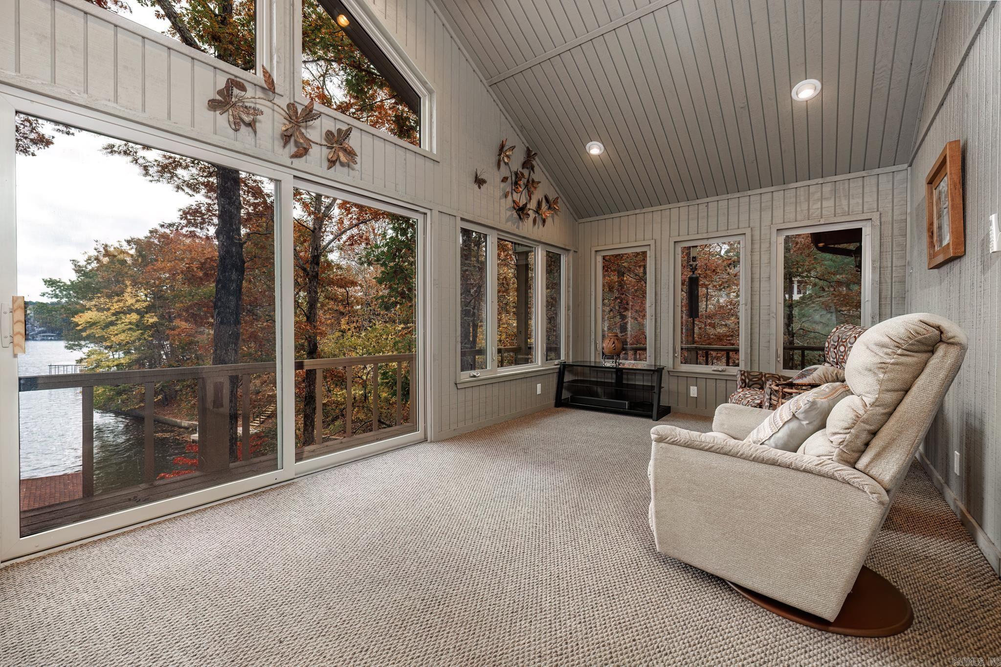 REATA - Residential