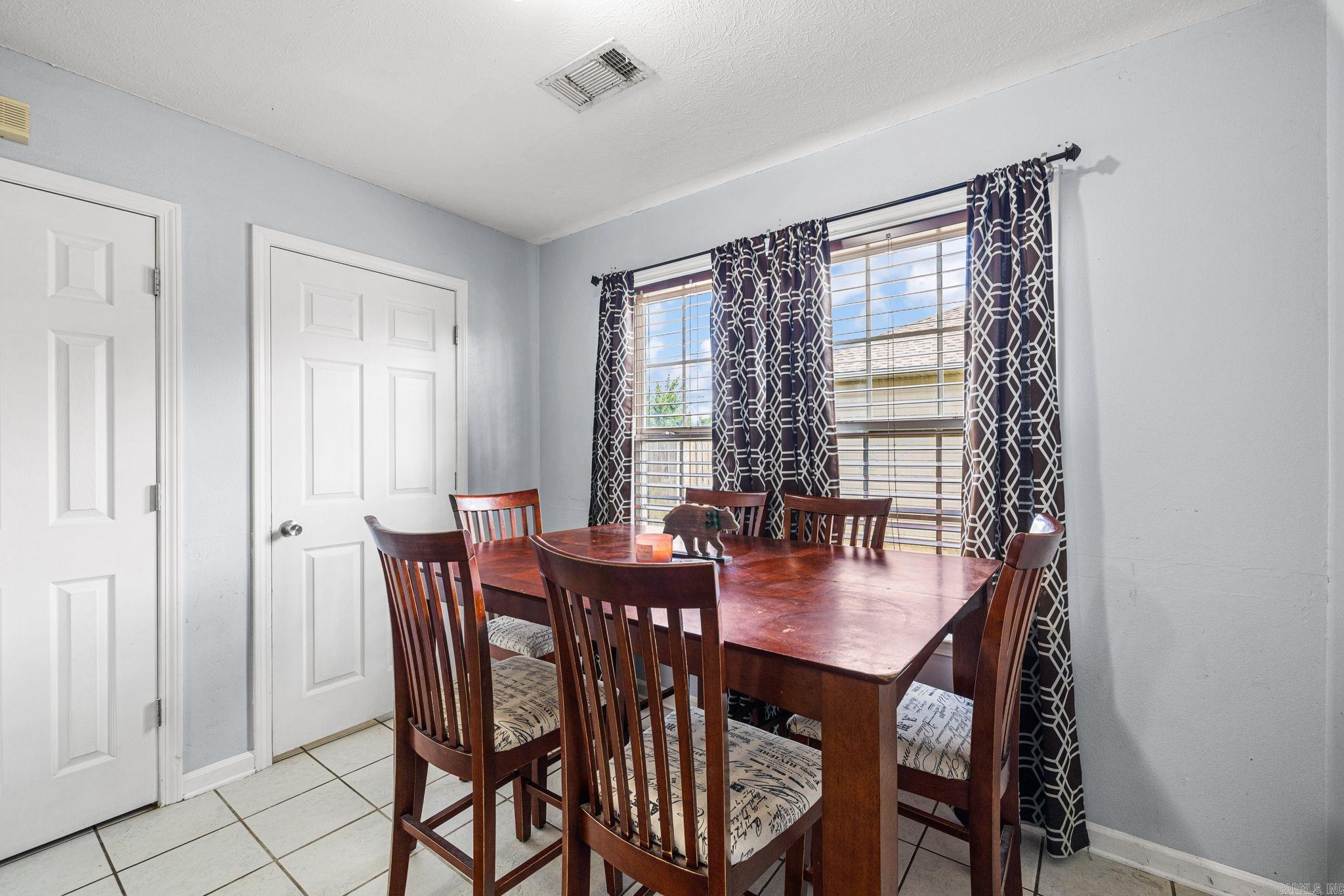 MOON RIDGE ESTATES - Residential