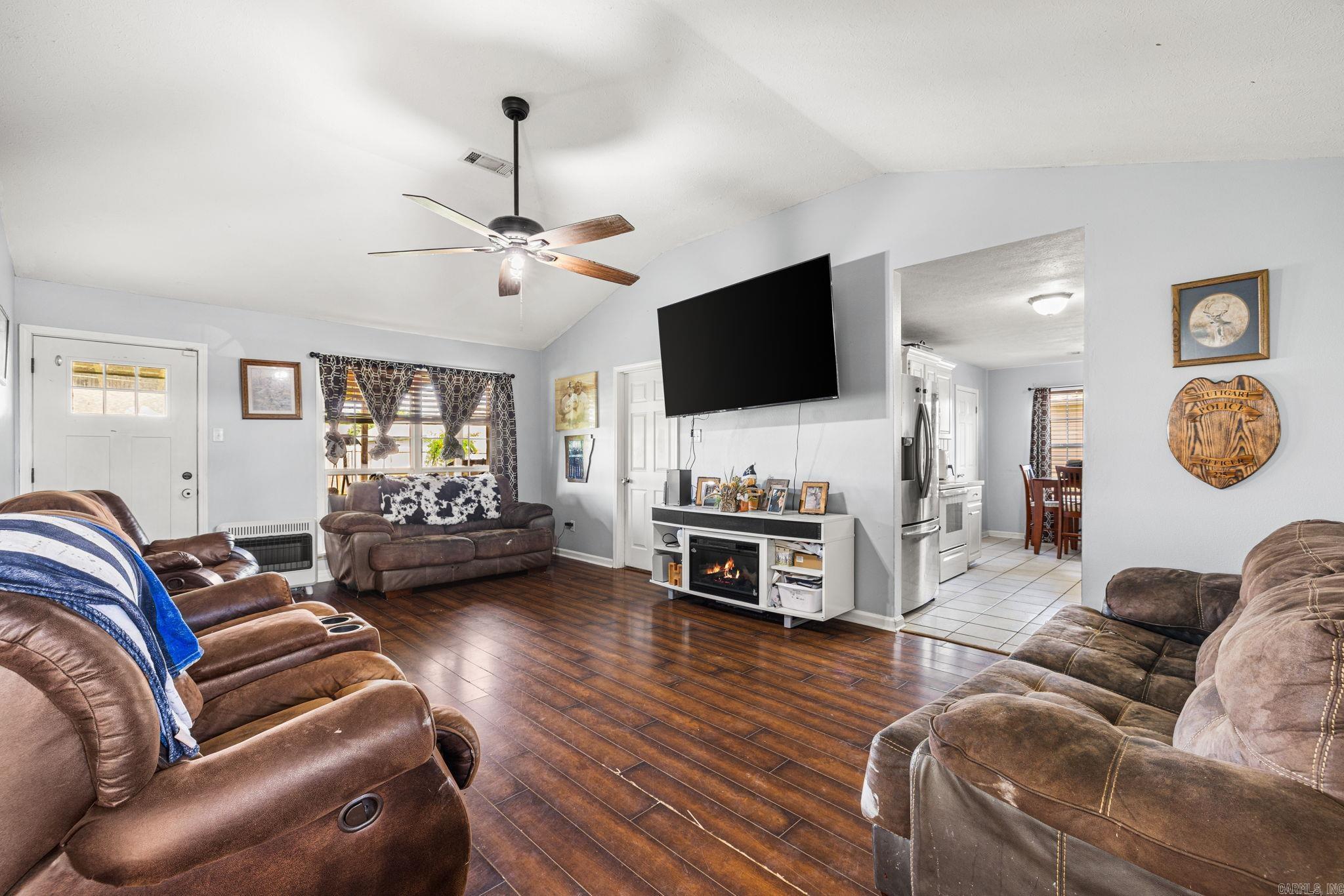 MOON RIDGE ESTATES - Residential