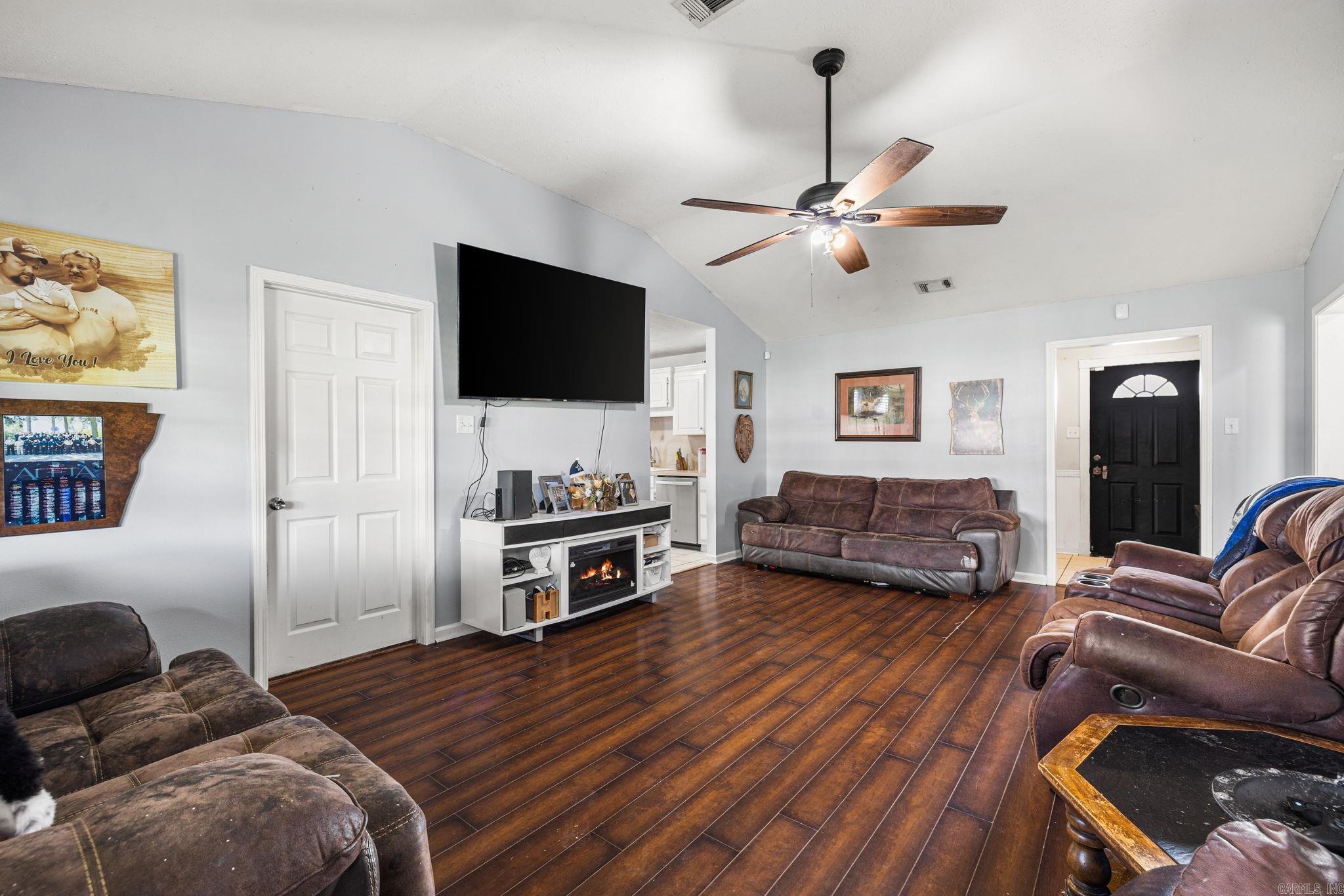 MOON RIDGE ESTATES - Residential