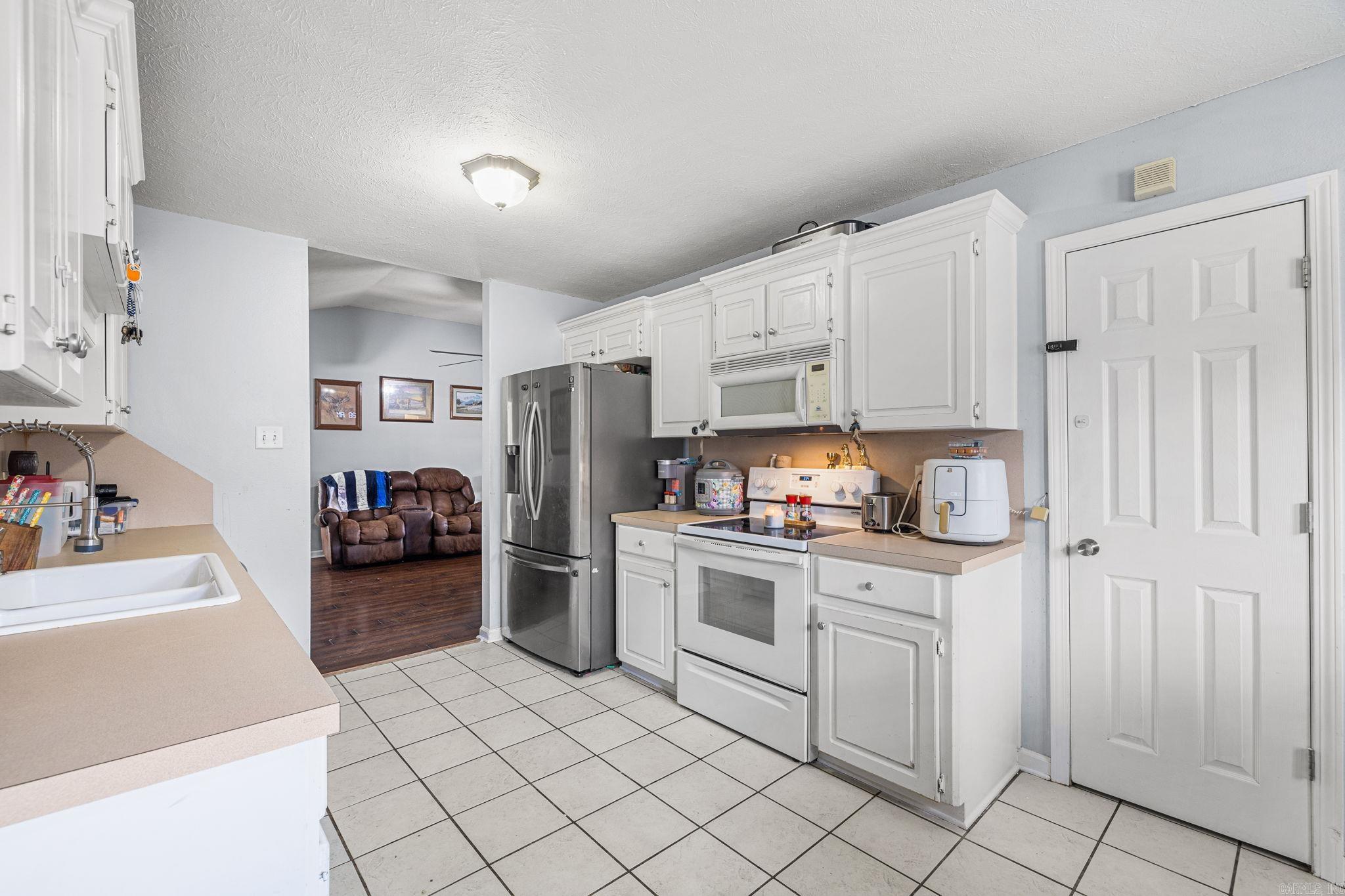 MOON RIDGE ESTATES - Residential