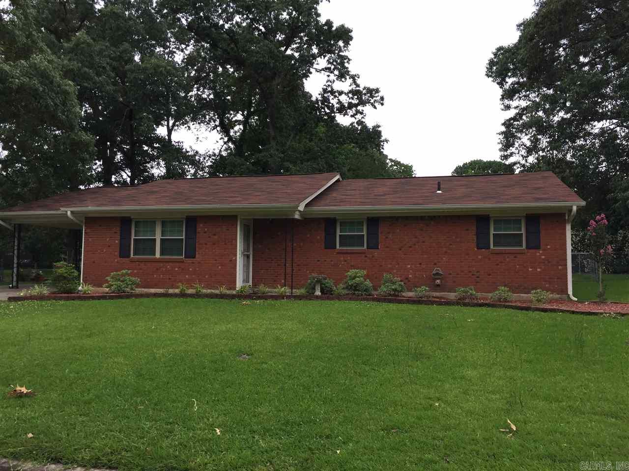 Fenced back yard, storage building with shelves and electric. New kitchen in 2015, new updated flower bed in 2016, newly painted interior doors, baseboards, roof is approx. 3 years old. Friendly neighborhood. 4 Bedrooms, 1.5 bath home that is move-in ready. All brick with lots of storage!