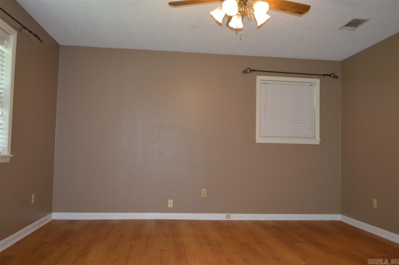 Donna Ruth - Residential