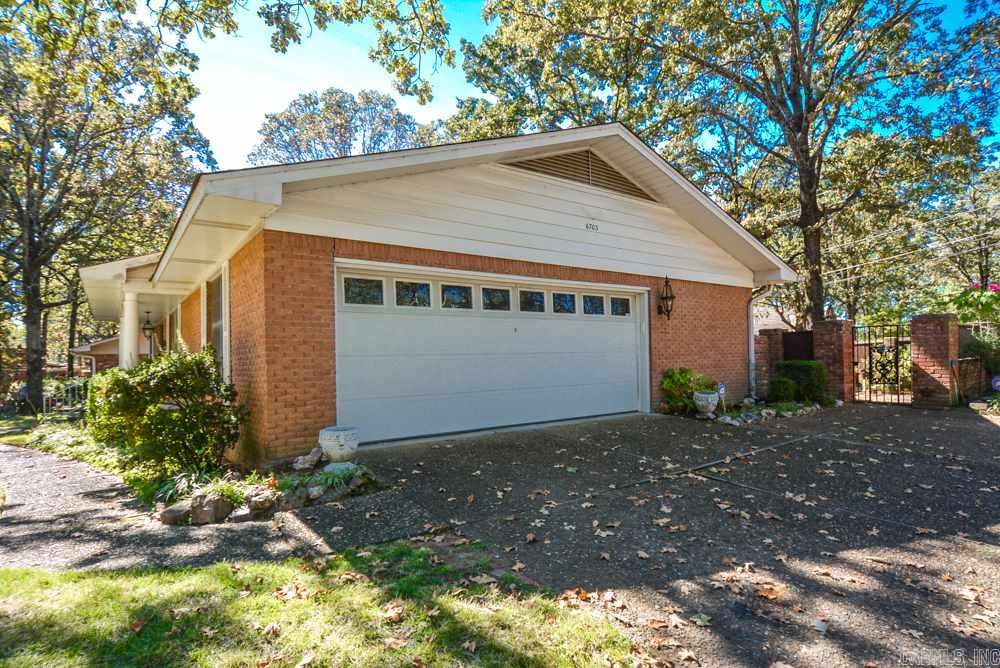 INDIAN HILLS - Residential