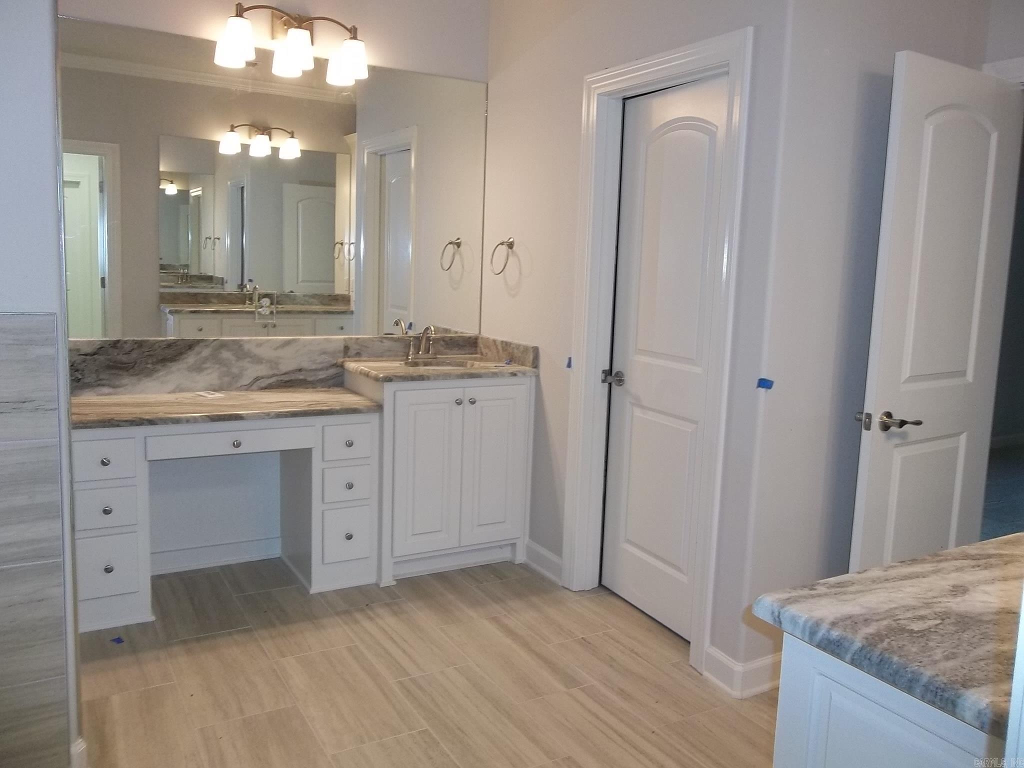 MAUMELLE VALLEY ESTATES - Residential