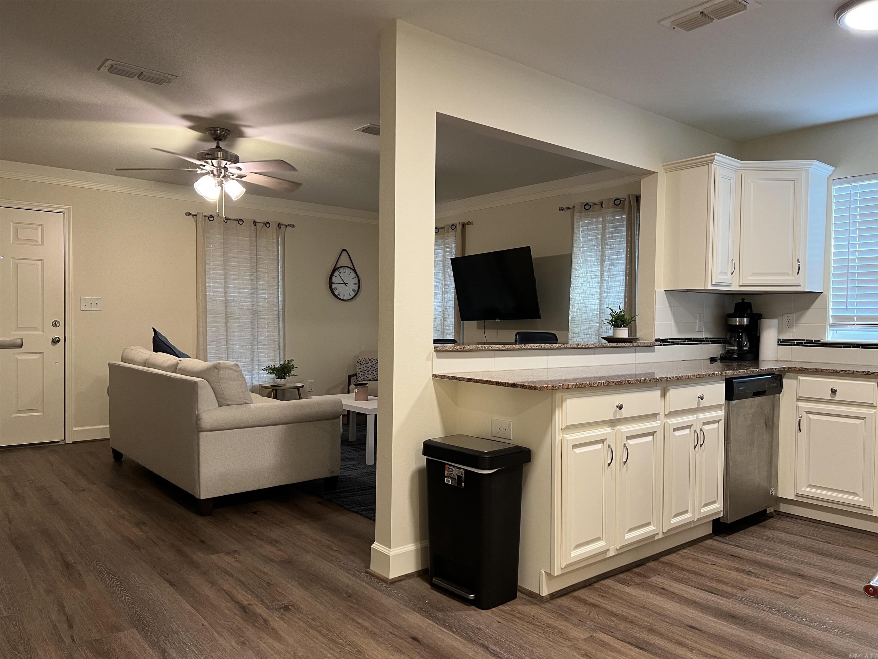 STIFFTS C S - Residential