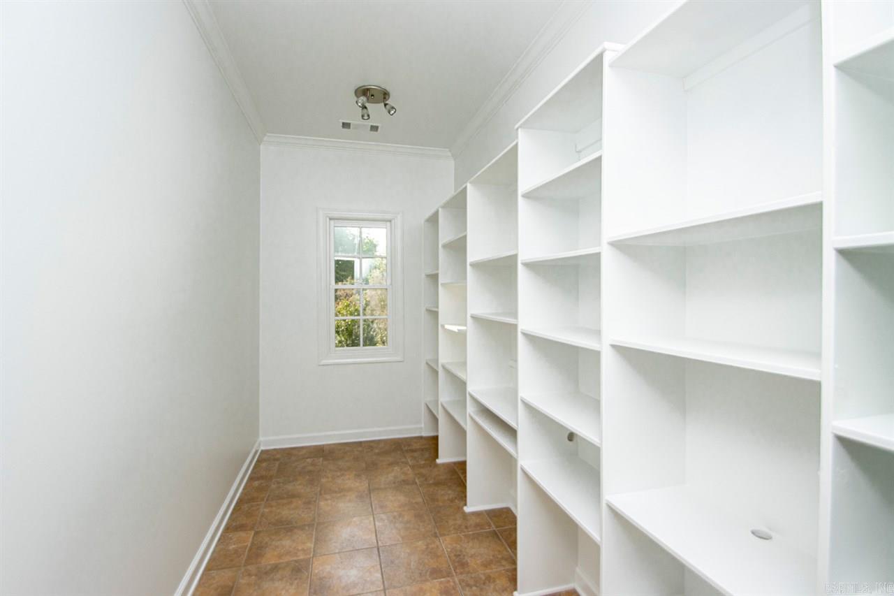 CHENAL VALLEY SOLOGNE CIRCLE - Residential