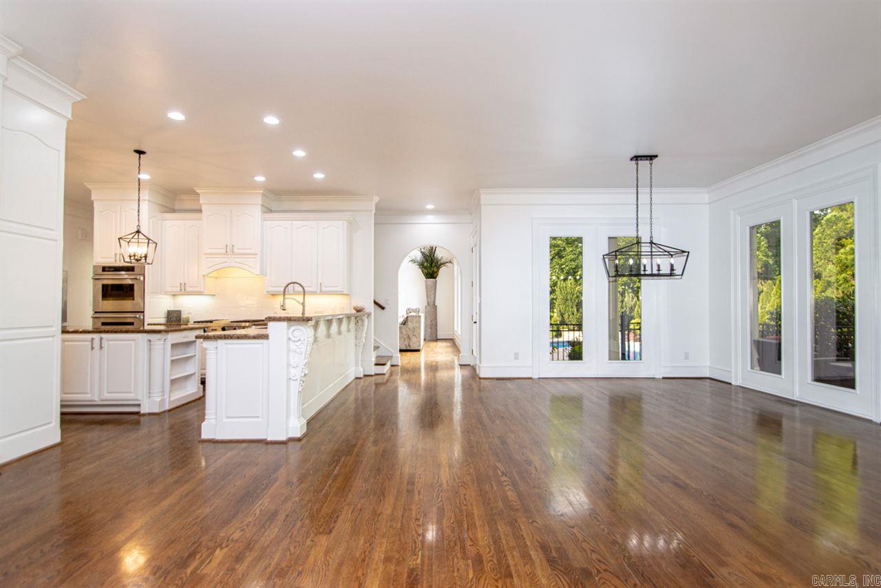 CHENAL VALLEY SOLOGNE CIRCLE - Residential