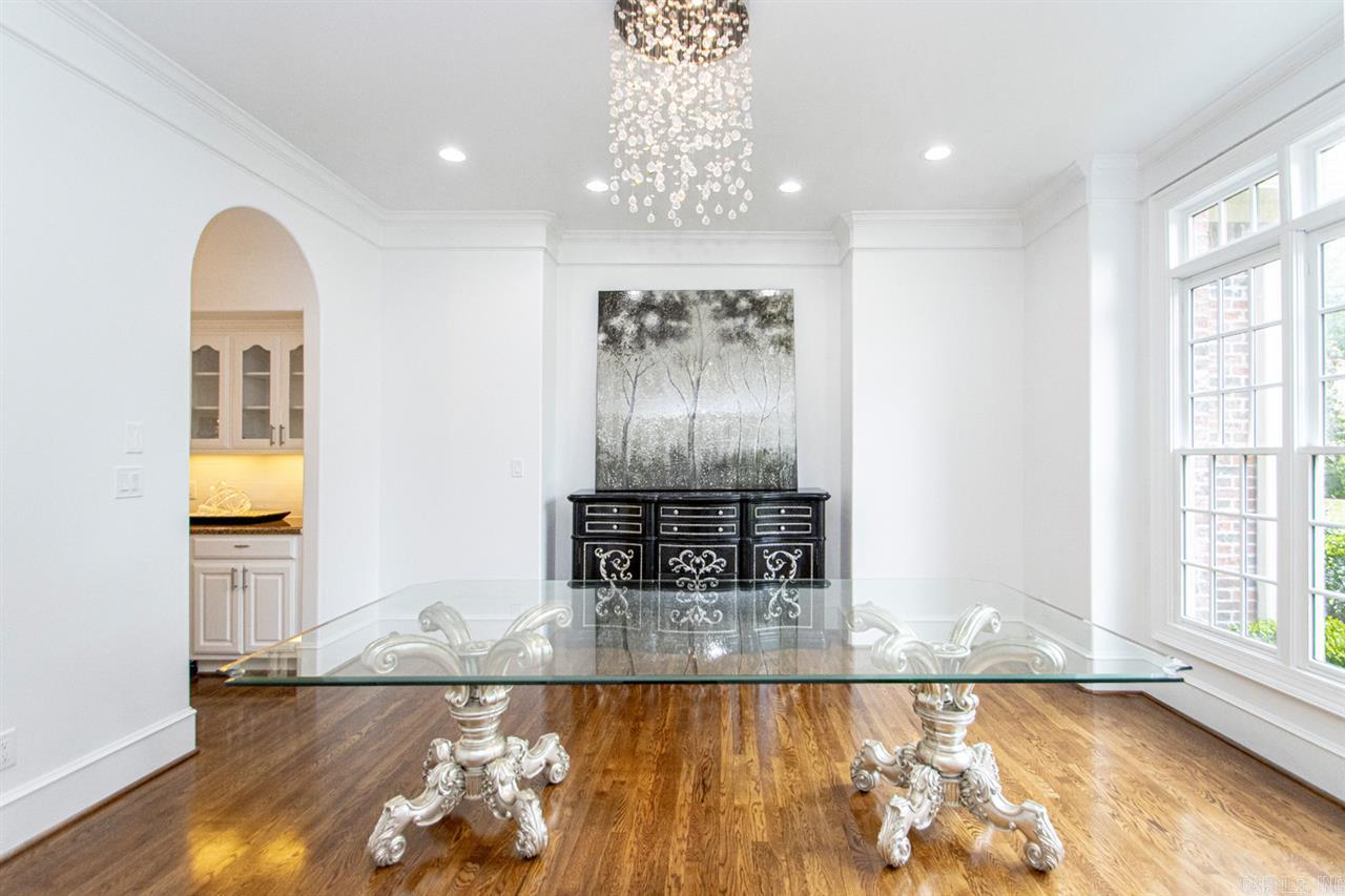 CHENAL VALLEY SOLOGNE CIRCLE - Residential