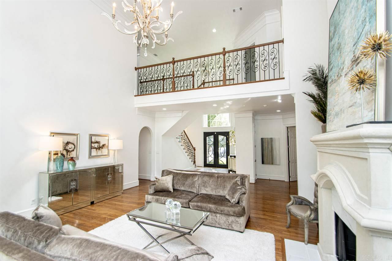 CHENAL VALLEY SOLOGNE CIRCLE - Residential