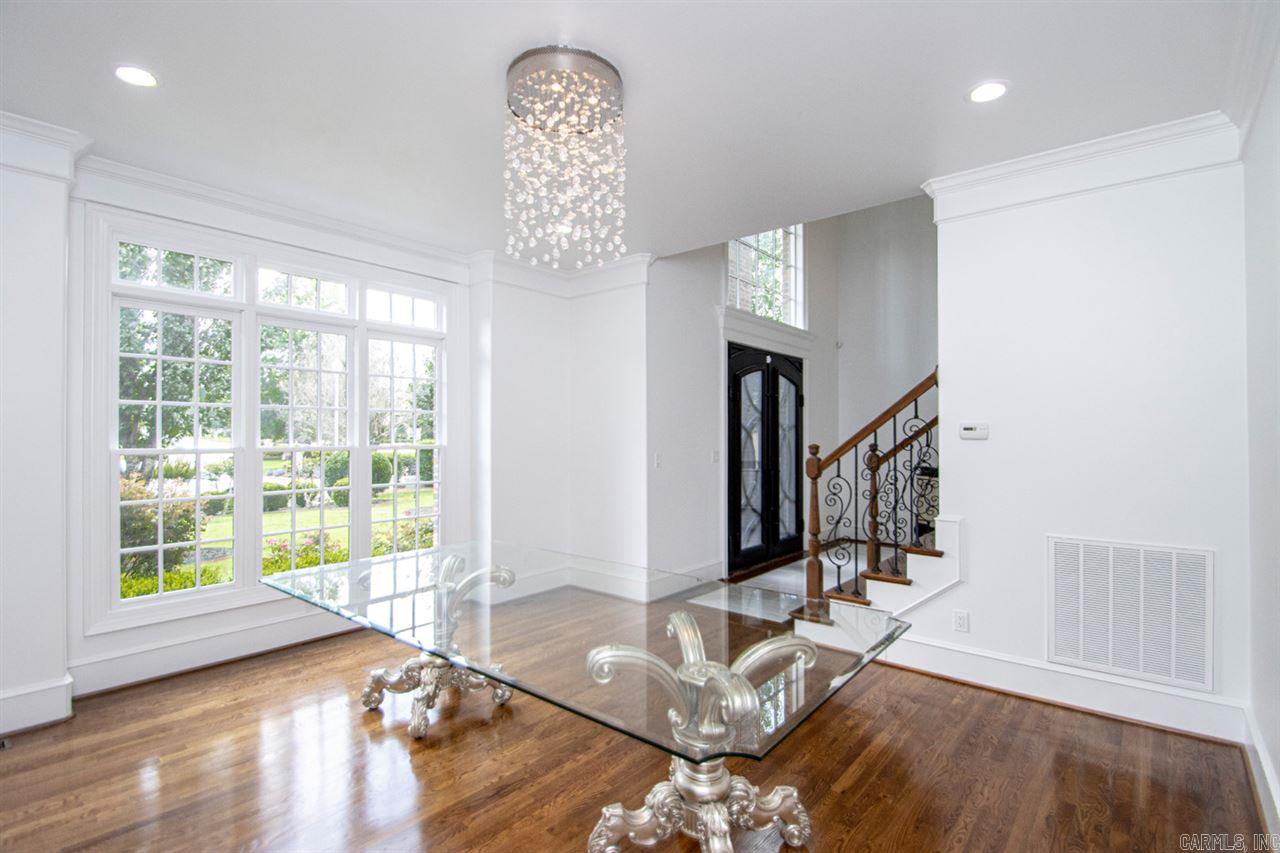 CHENAL VALLEY SOLOGNE CIRCLE - Residential
