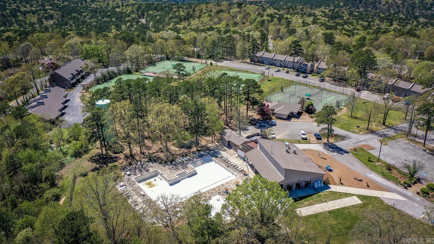 CHELSEA GLADE CONDO - Residential