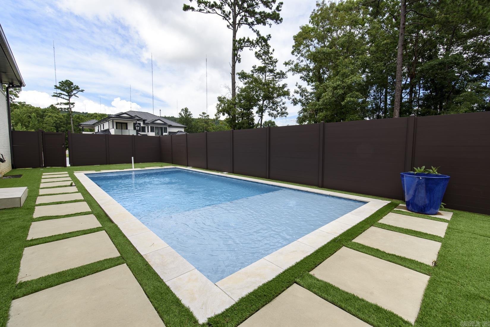 CHENAL VALLEY ORLE - Residential