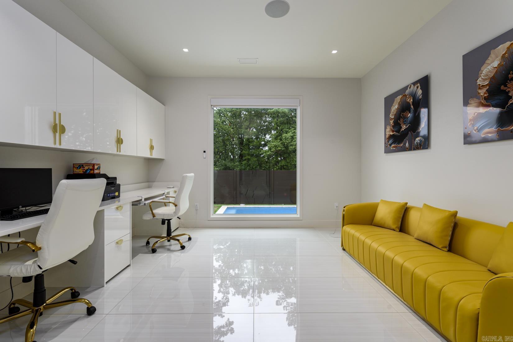 CHENAL VALLEY ORLE - Residential