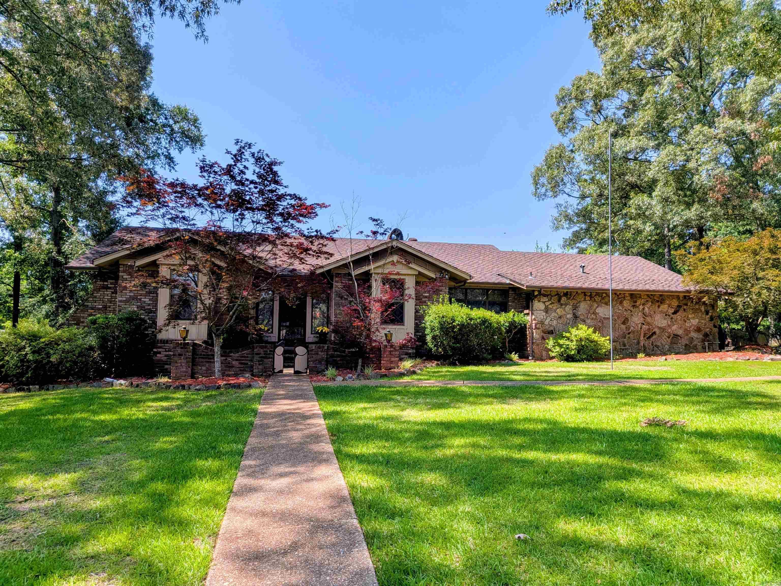CHEROKEE HILLS 3 - Residential