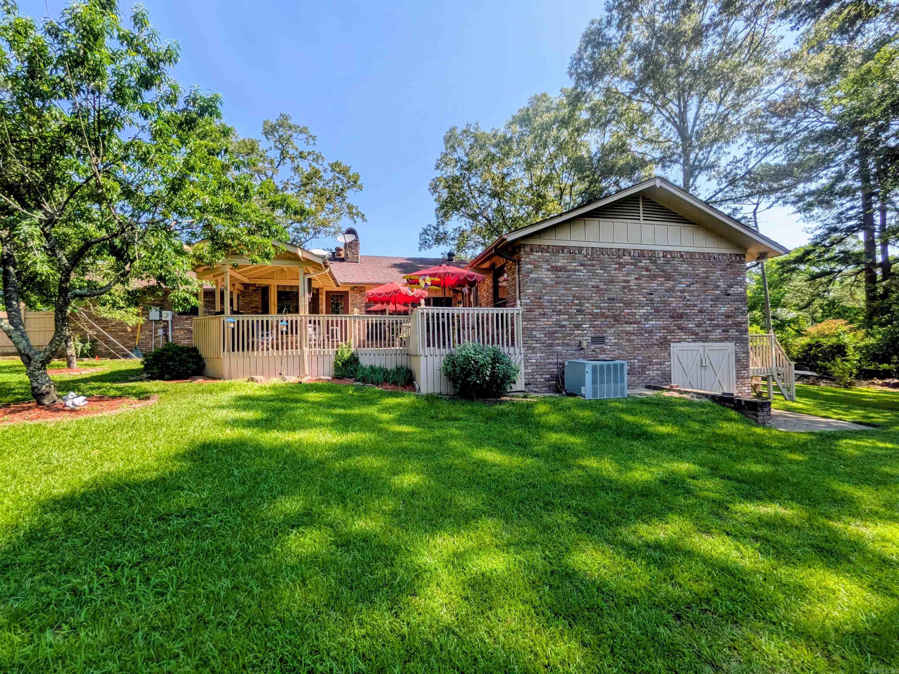 CHEROKEE HILLS 3 - Residential