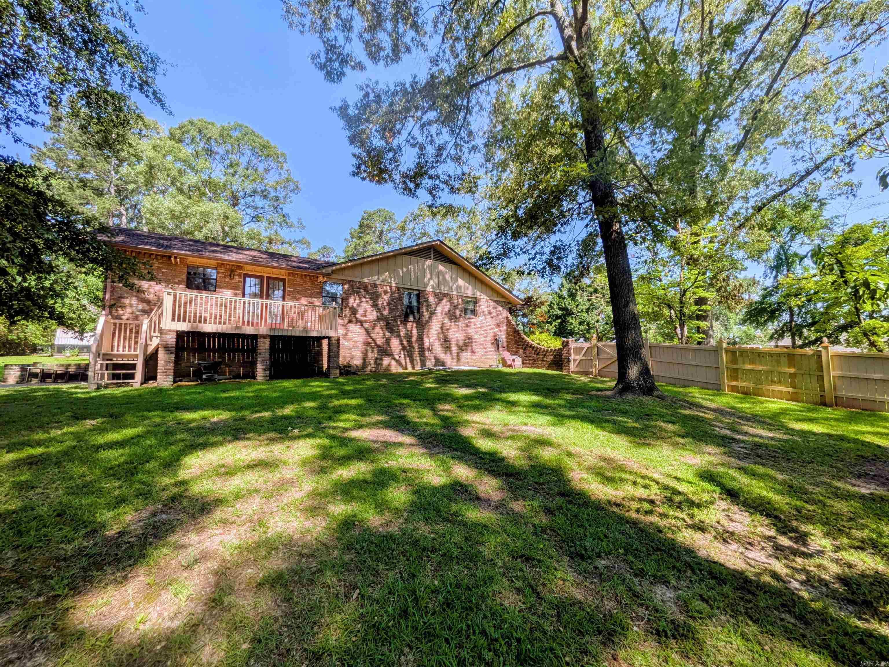 CHEROKEE HILLS 3 - Residential