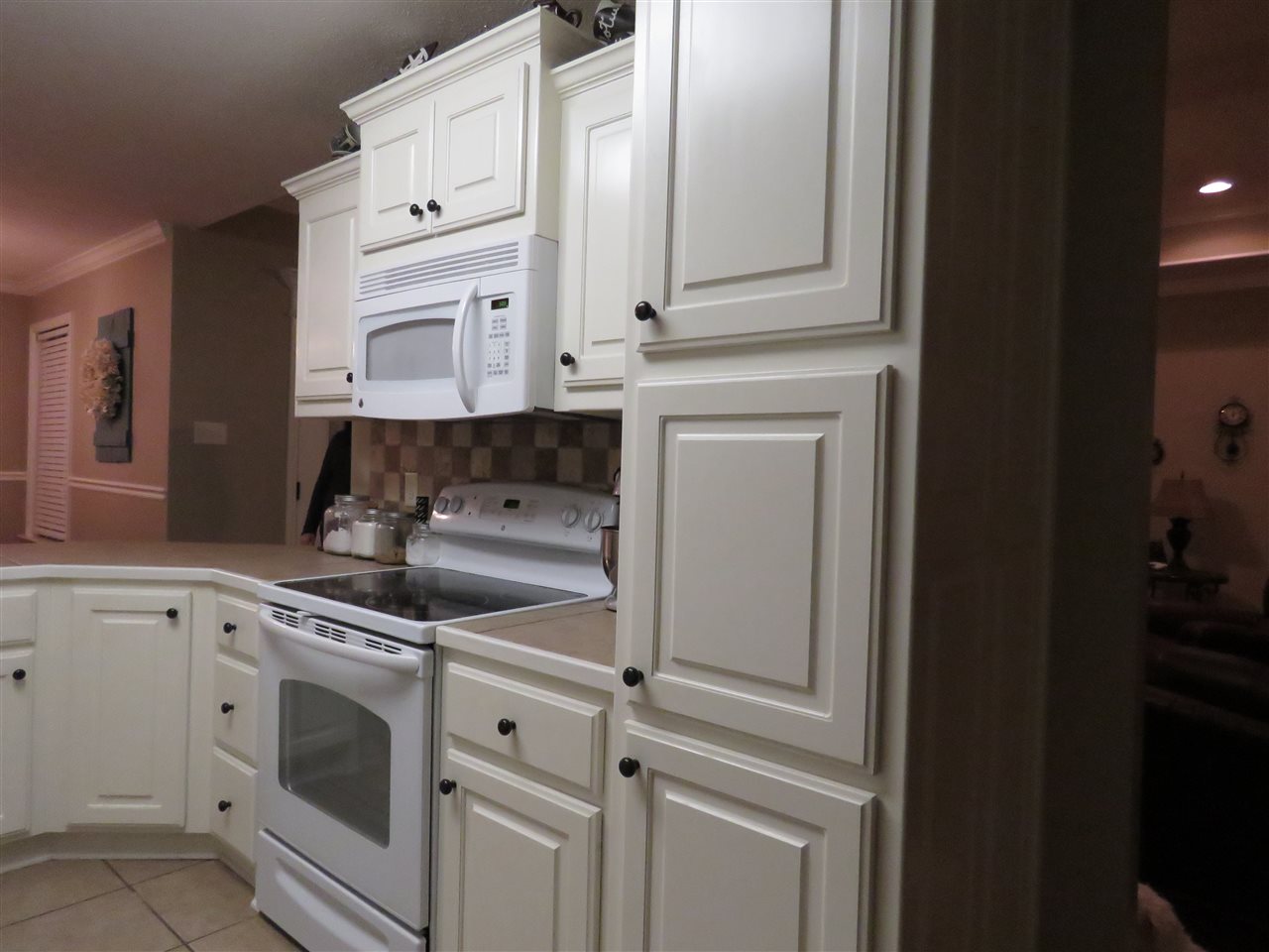 SOUTHWIND ESTATES - Residential