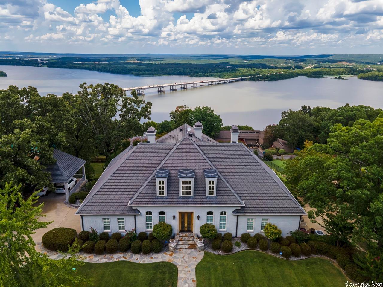 RIVER RIDGE MANOR - Residential