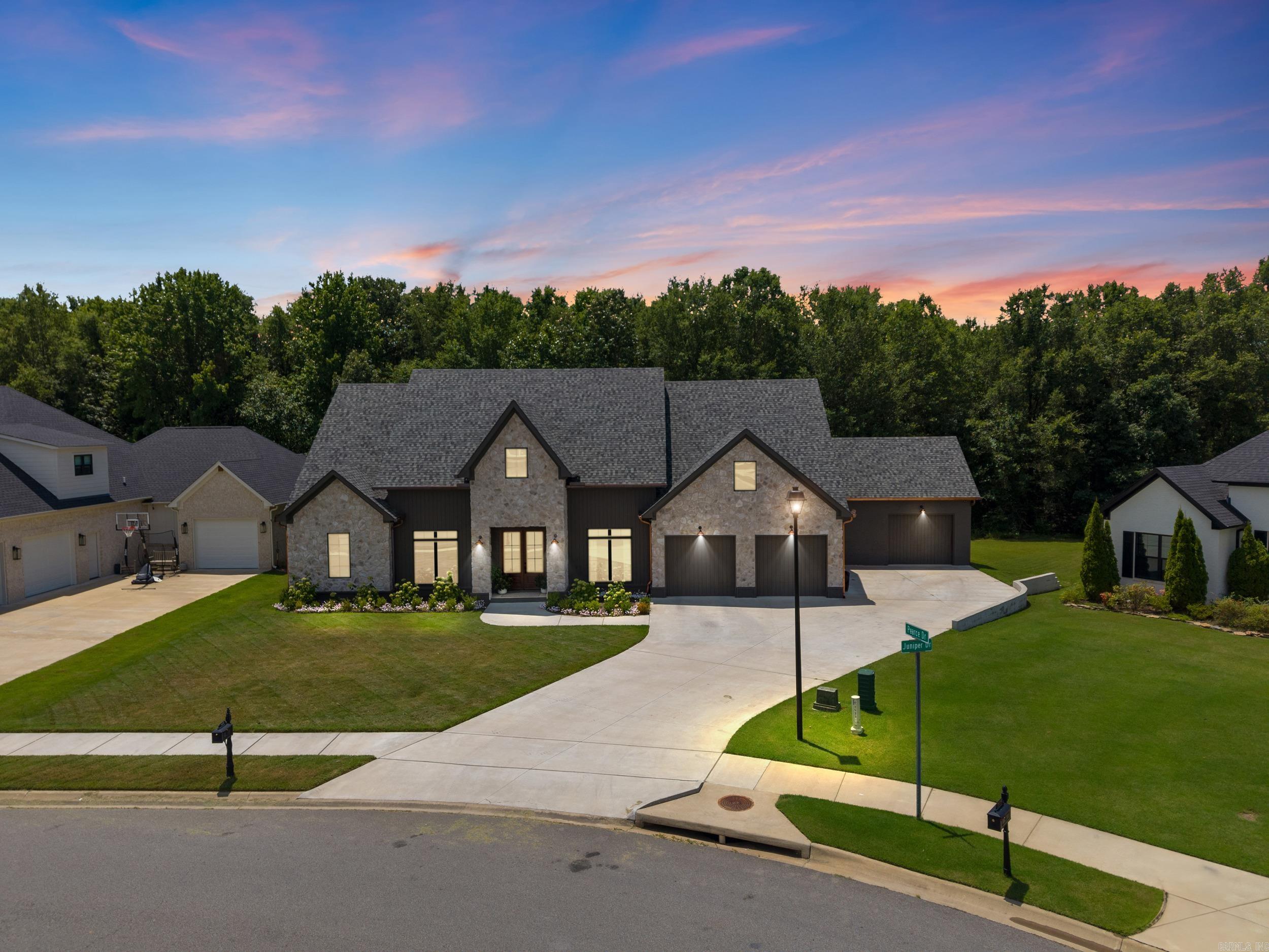 WINTERBROOK - Residential