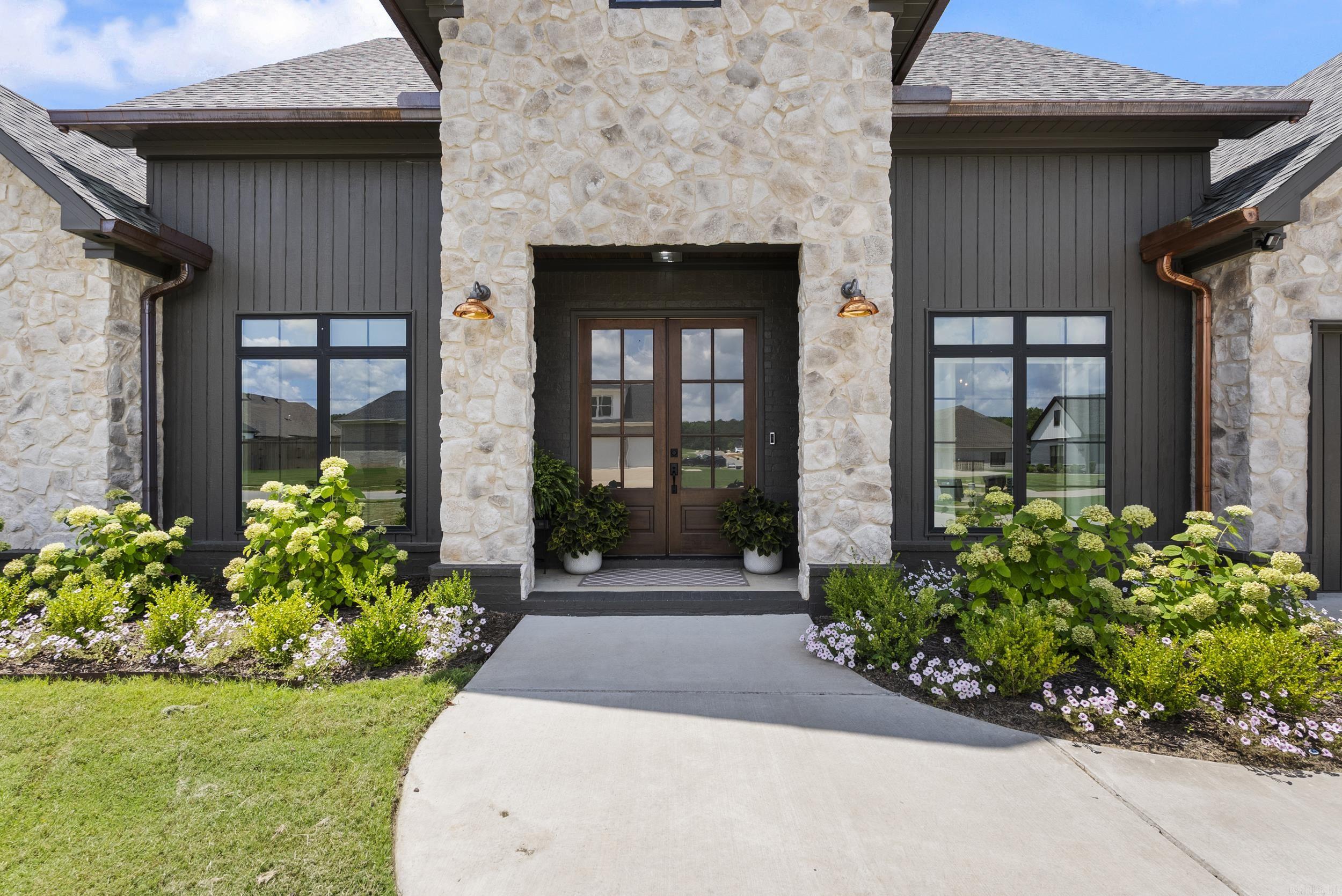 WINTERBROOK - Residential