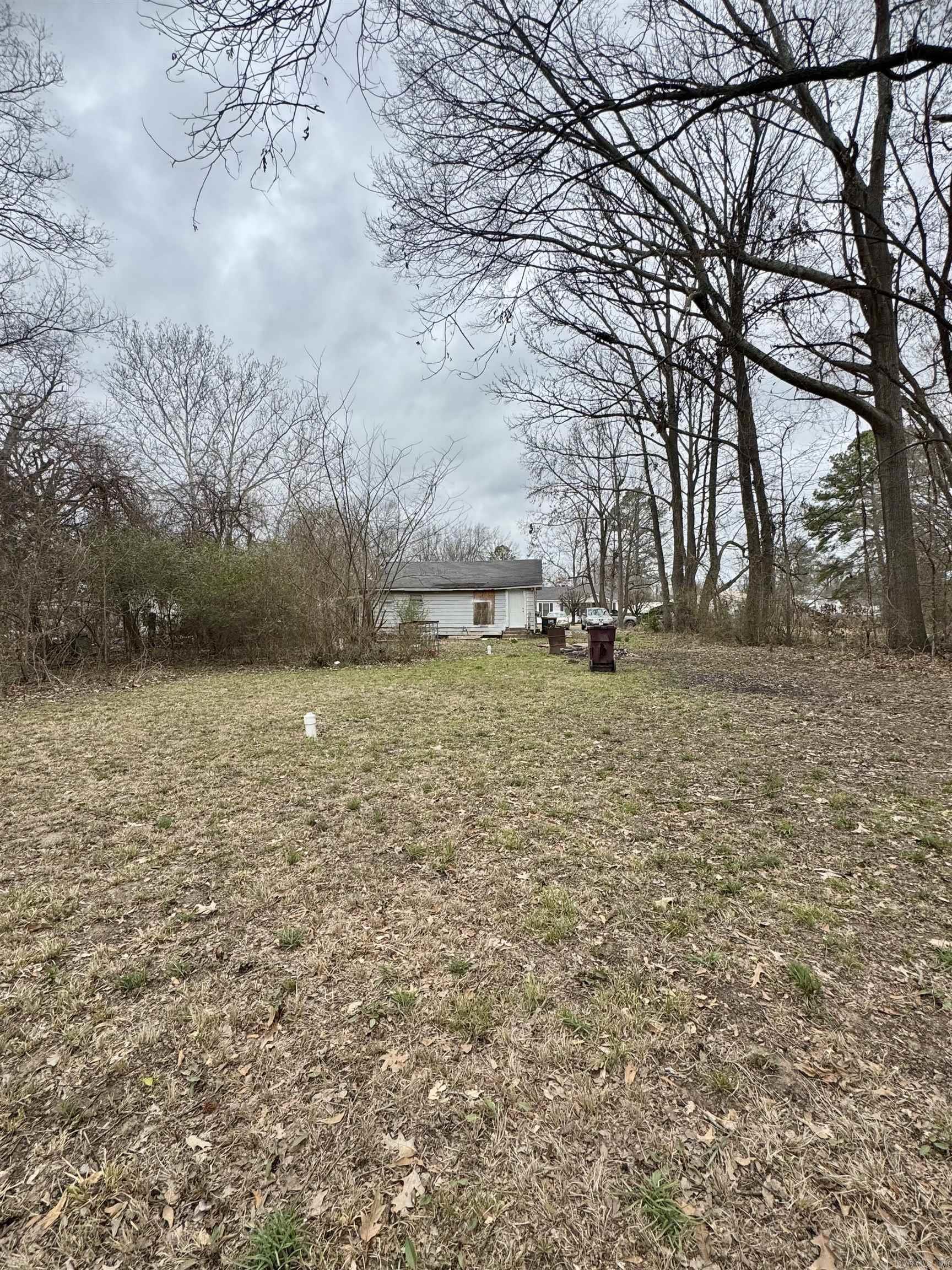 SHADY OAKS - Residential